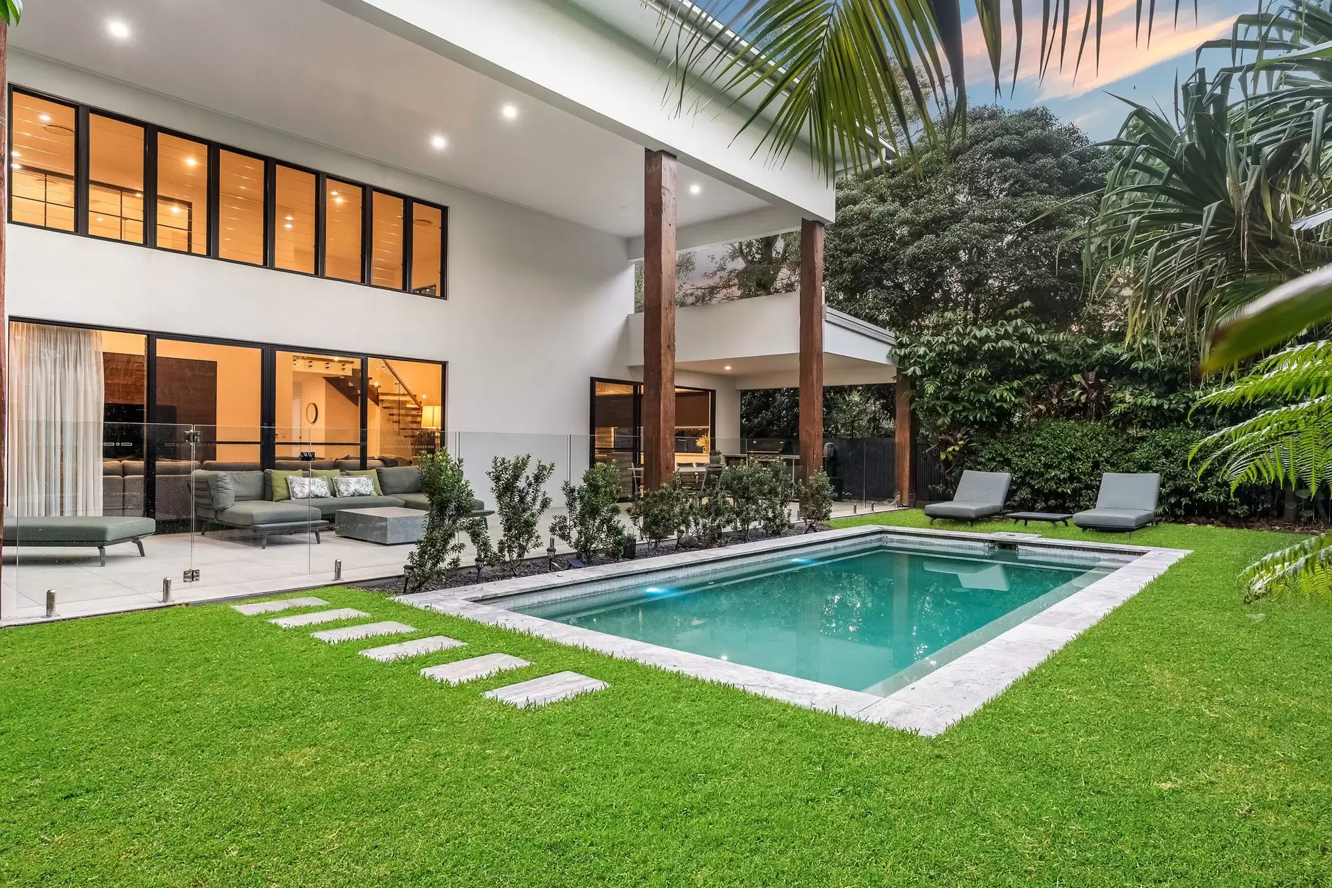 3 Azolla Place, Suffolk Park Sold by Sydney Sotheby's International Realty - image 1