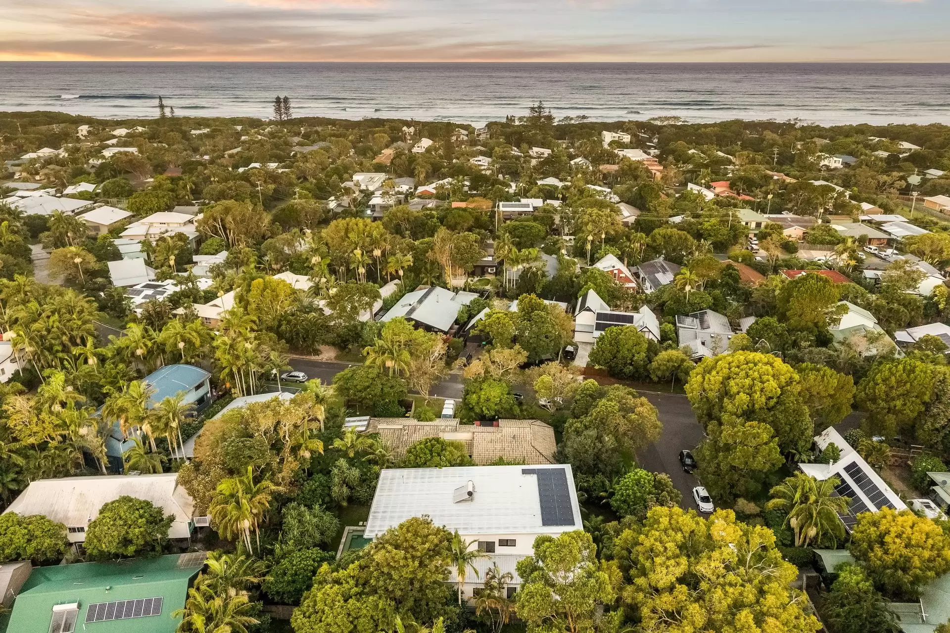 3 Azolla Place, Suffolk Park Sold by Sydney Sotheby's International Realty - image 3