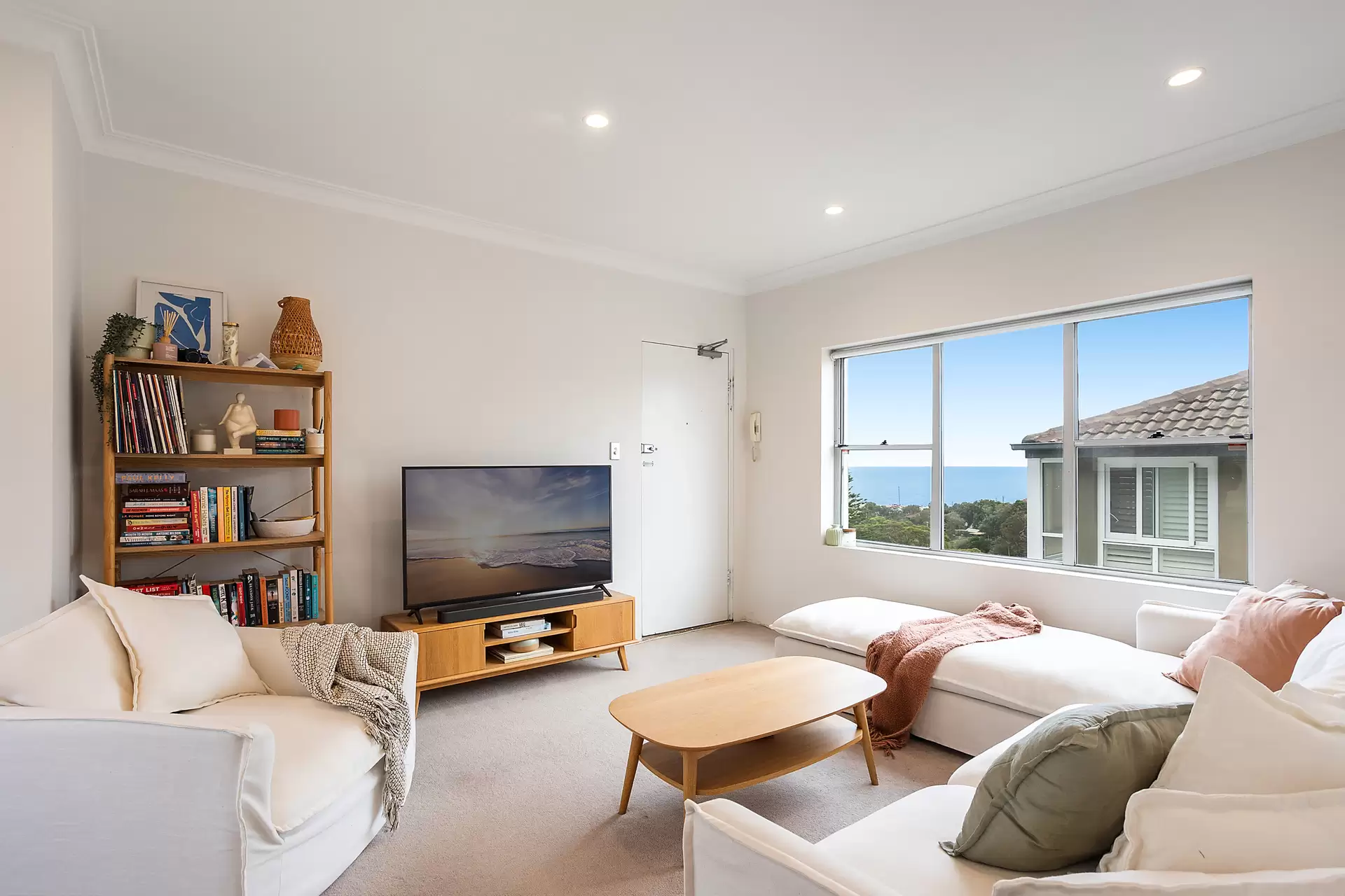 7/1 Blackwood Avenue, Clovelly Sold by Sydney Sotheby's International Realty - image 1