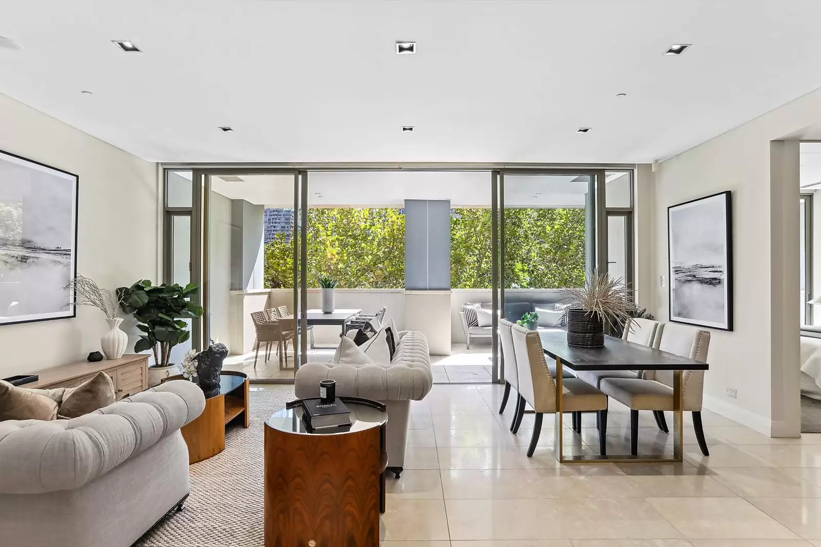 8/18 College Street, Darlinghurst Sold by Sydney Sotheby's International Realty - image 1