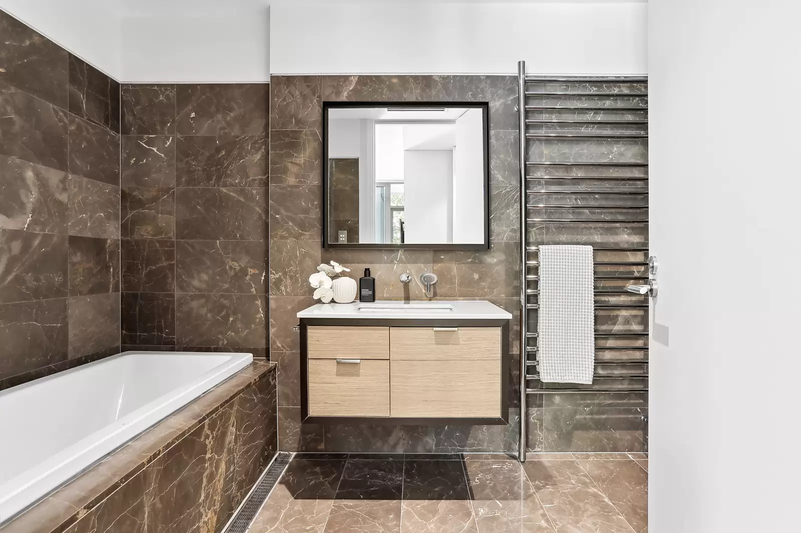 8/18 College Street, Darlinghurst Sold by Sydney Sotheby's International Realty - image 9