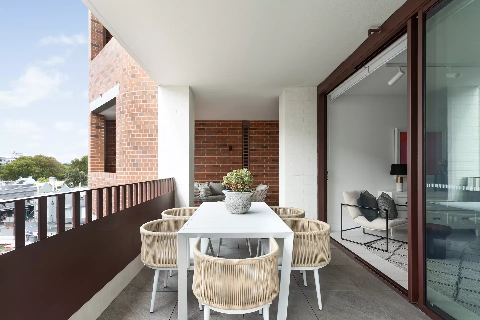 504/6 Baptist Street, Redfern Sold by Sydney Sotheby's International Realty - image 1