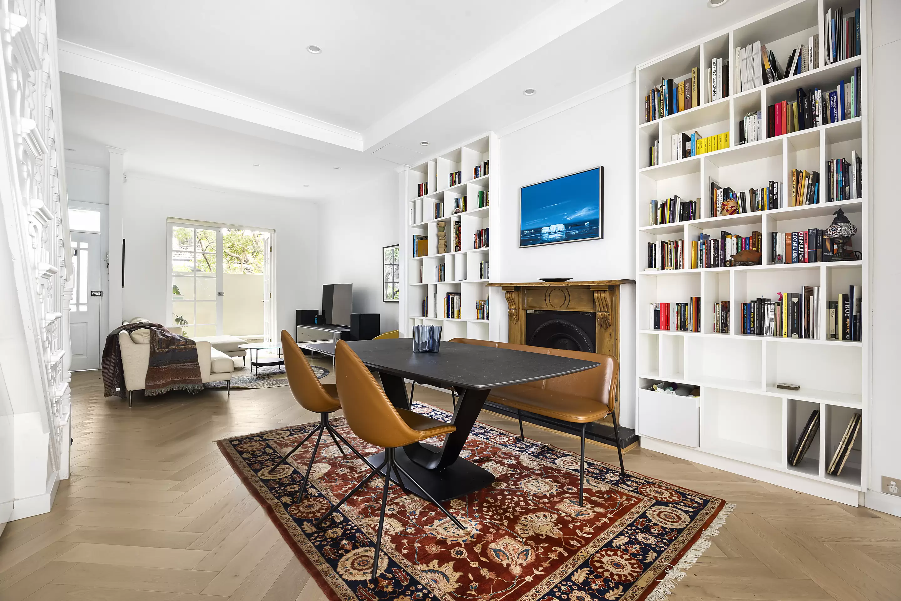 19 Brisbane Street, Bondi Junction Sold by Sydney Sotheby's International Realty - image 2