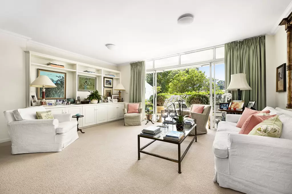 19/16-18 Rosemont Avenue, Woollahra Sold by Sydney Sotheby's International Realty