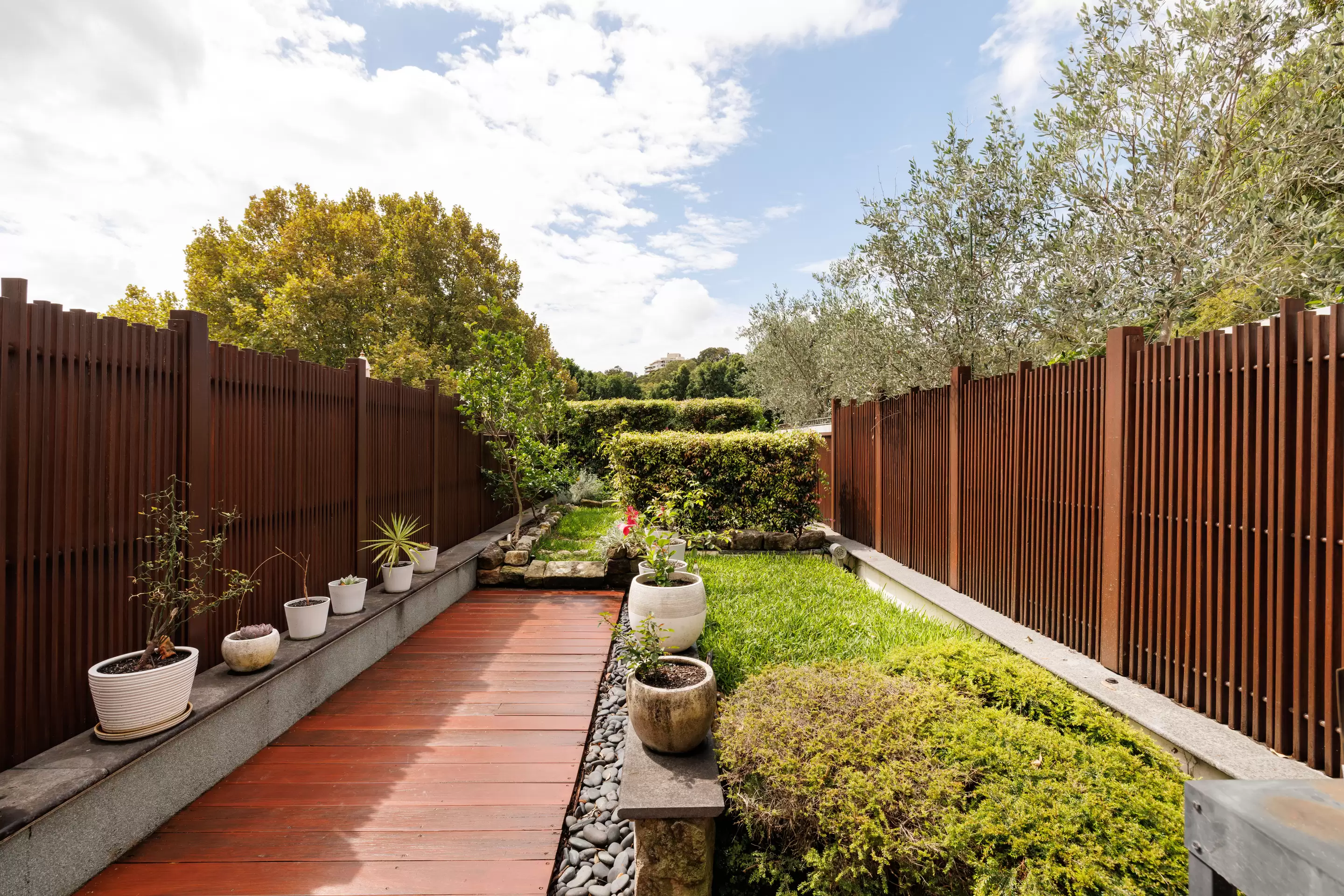 70 Sutherland Street, Paddington Sold by Sydney Sotheby's International Realty - image 4
