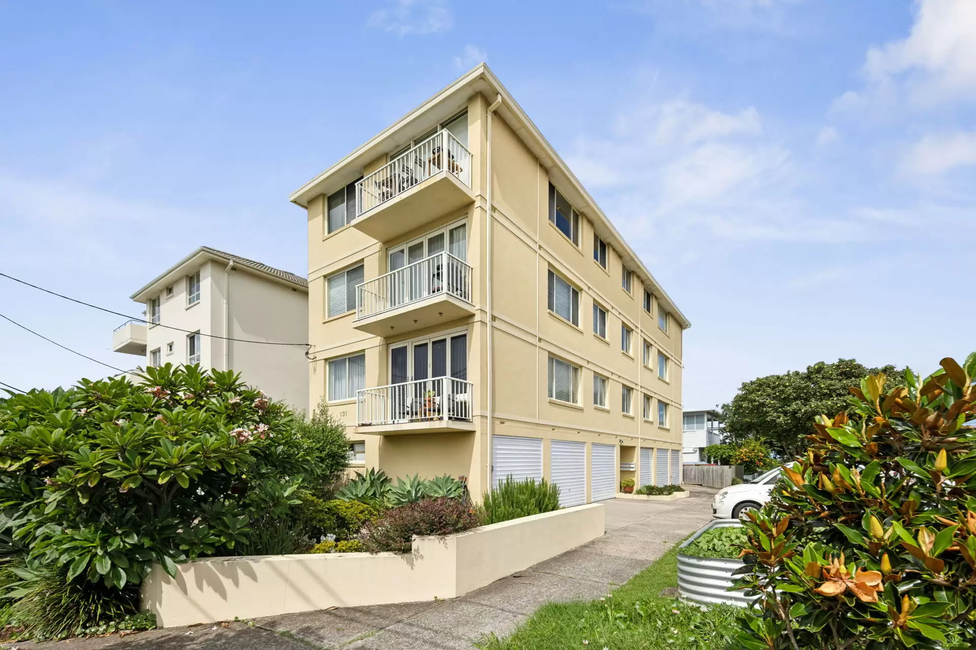 4/131 Boundary Street, Clovelly Sold by Sydney Sotheby's International Realty - image 2