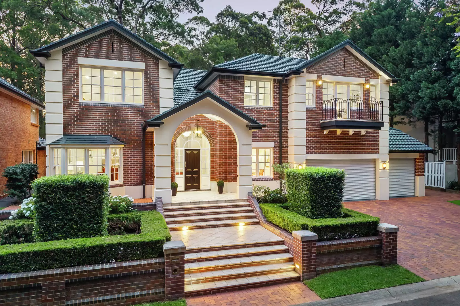 3 Compton Green, West Pennant Hills Leased by Sydney Sotheby's International Realty - image 1
