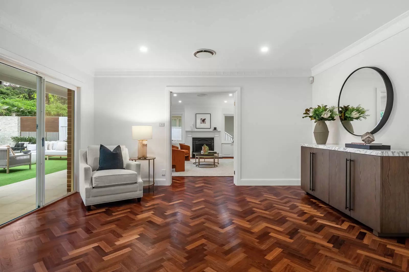 3 Compton Green, West Pennant Hills Leased by Sydney Sotheby's International Realty - image 13