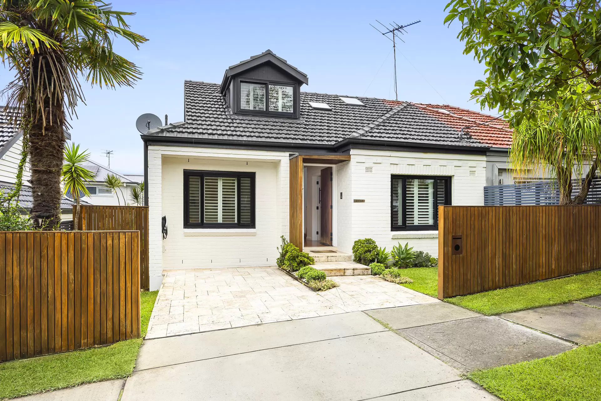 225B Rainbow Street, Randwick Sold by Sydney Sotheby's International Realty - image 4
