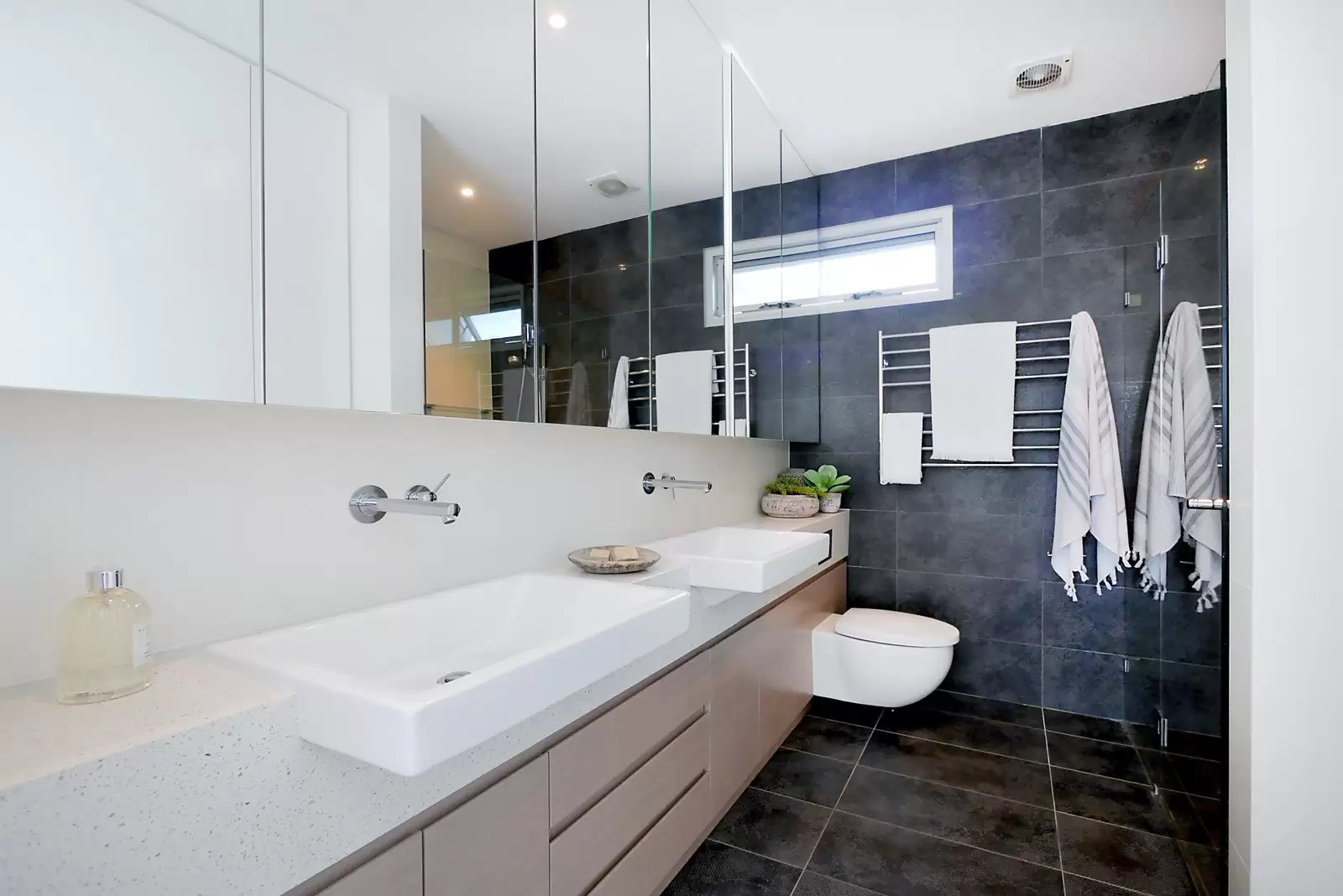 43 Frederick Street, North Bondi Sold by Sydney Sotheby's International Realty - image 11