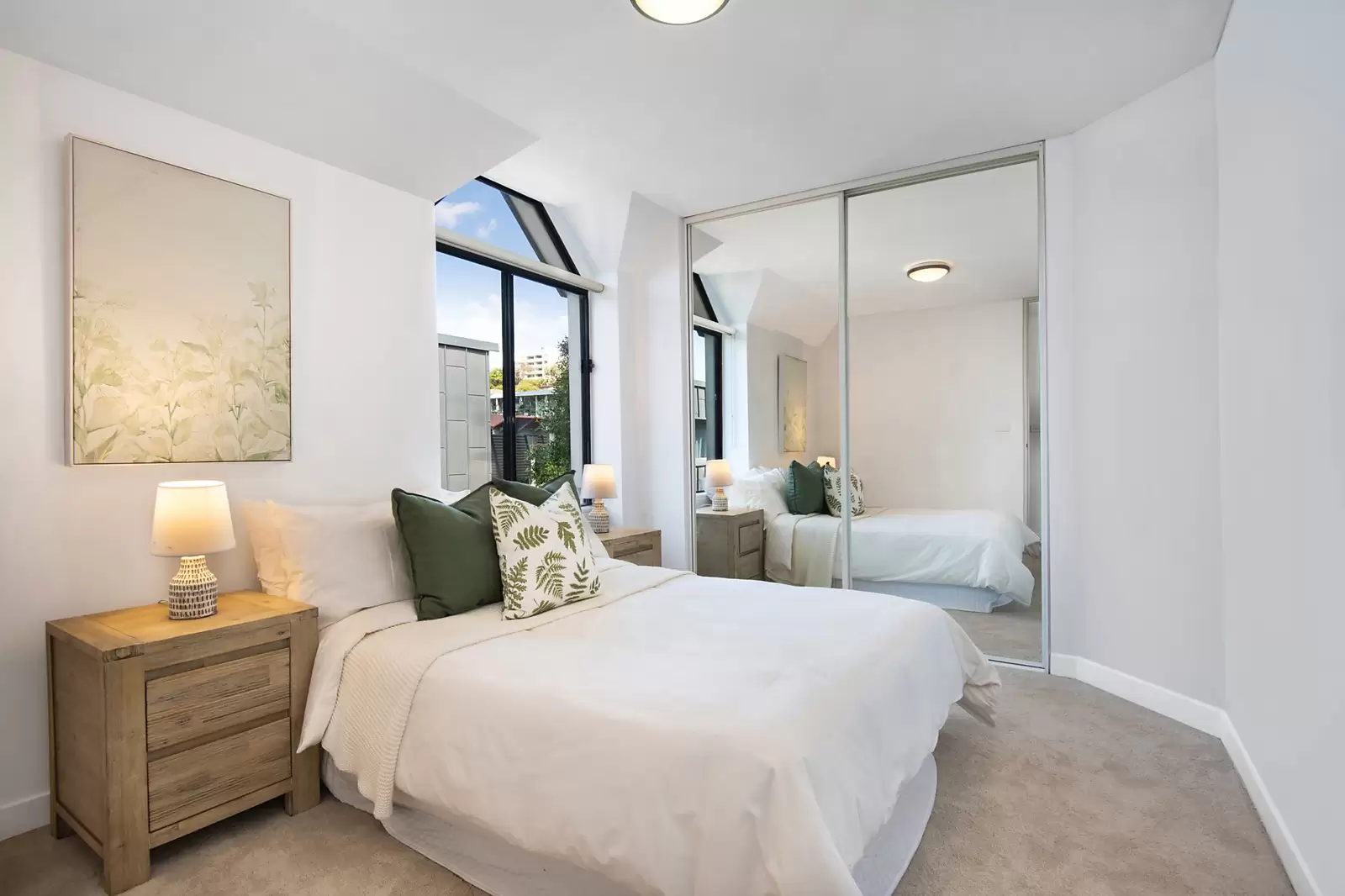 22/29-31 Cook Street, Glebe Sold by Sydney Sotheby's International Realty - image 6