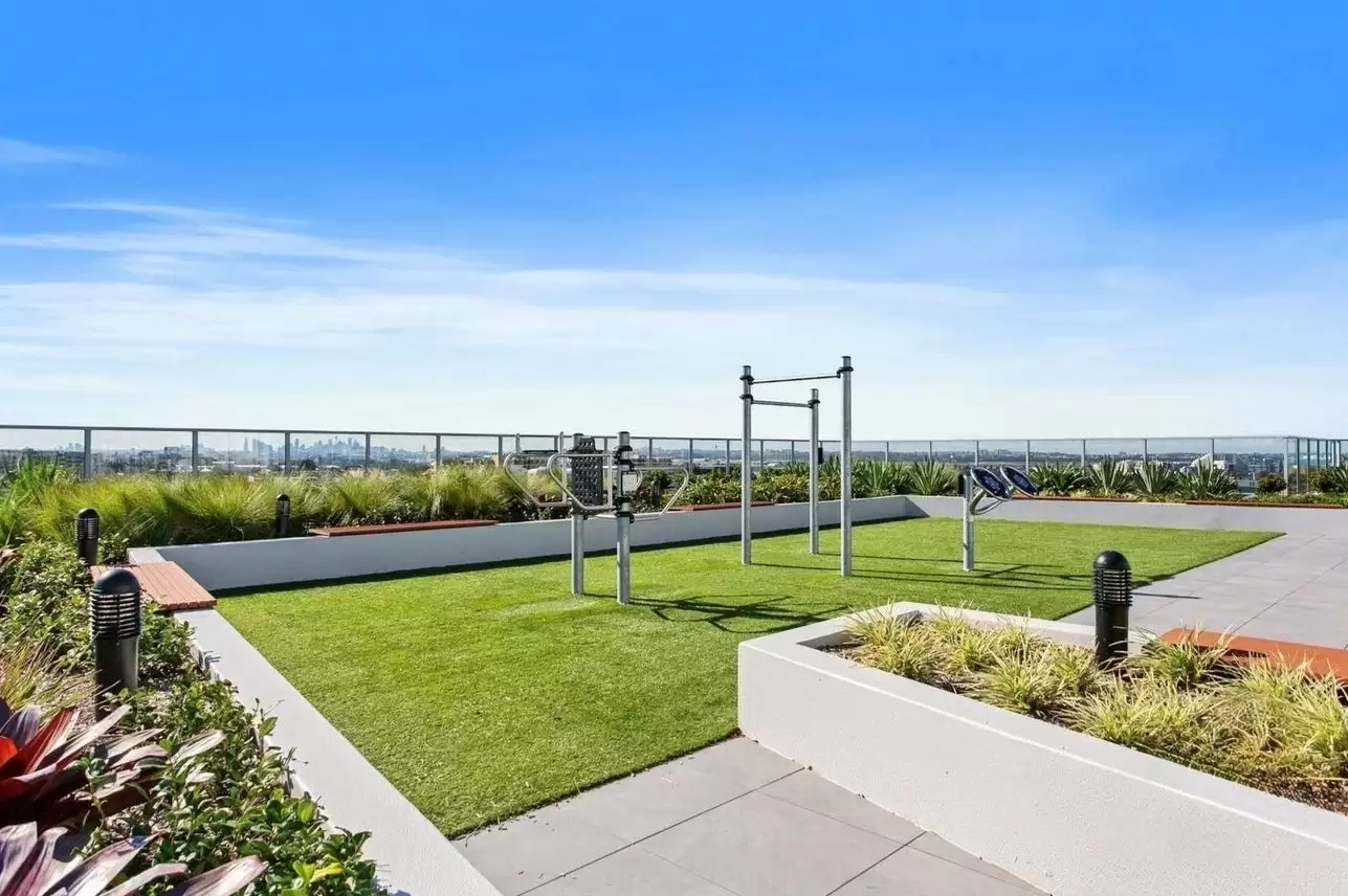 504/70 Regent Street, Kogarah Sold by Sydney Sotheby's International Realty - image 8