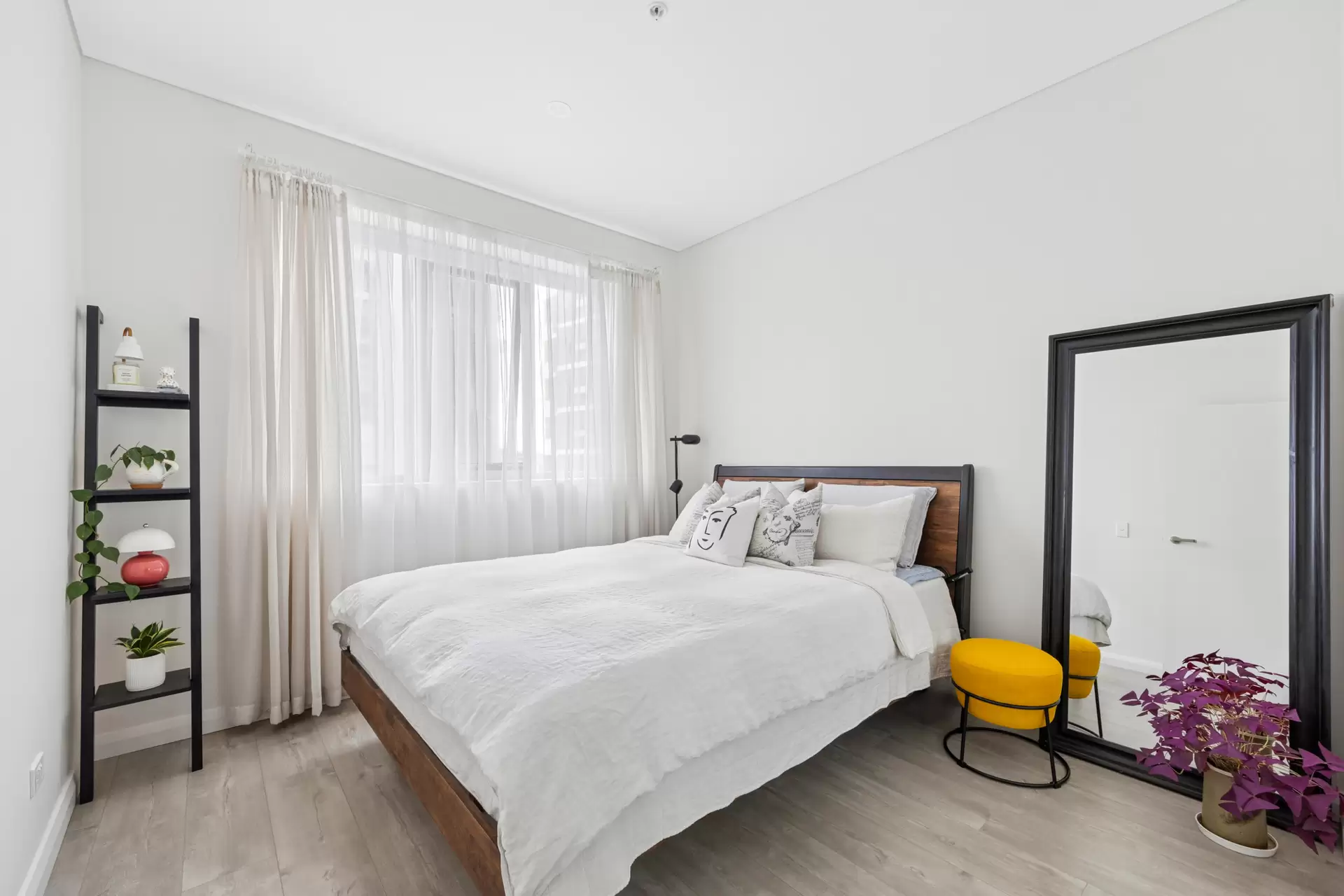 504/70 Regent Street, Kogarah Sold by Sydney Sotheby's International Realty - image 6