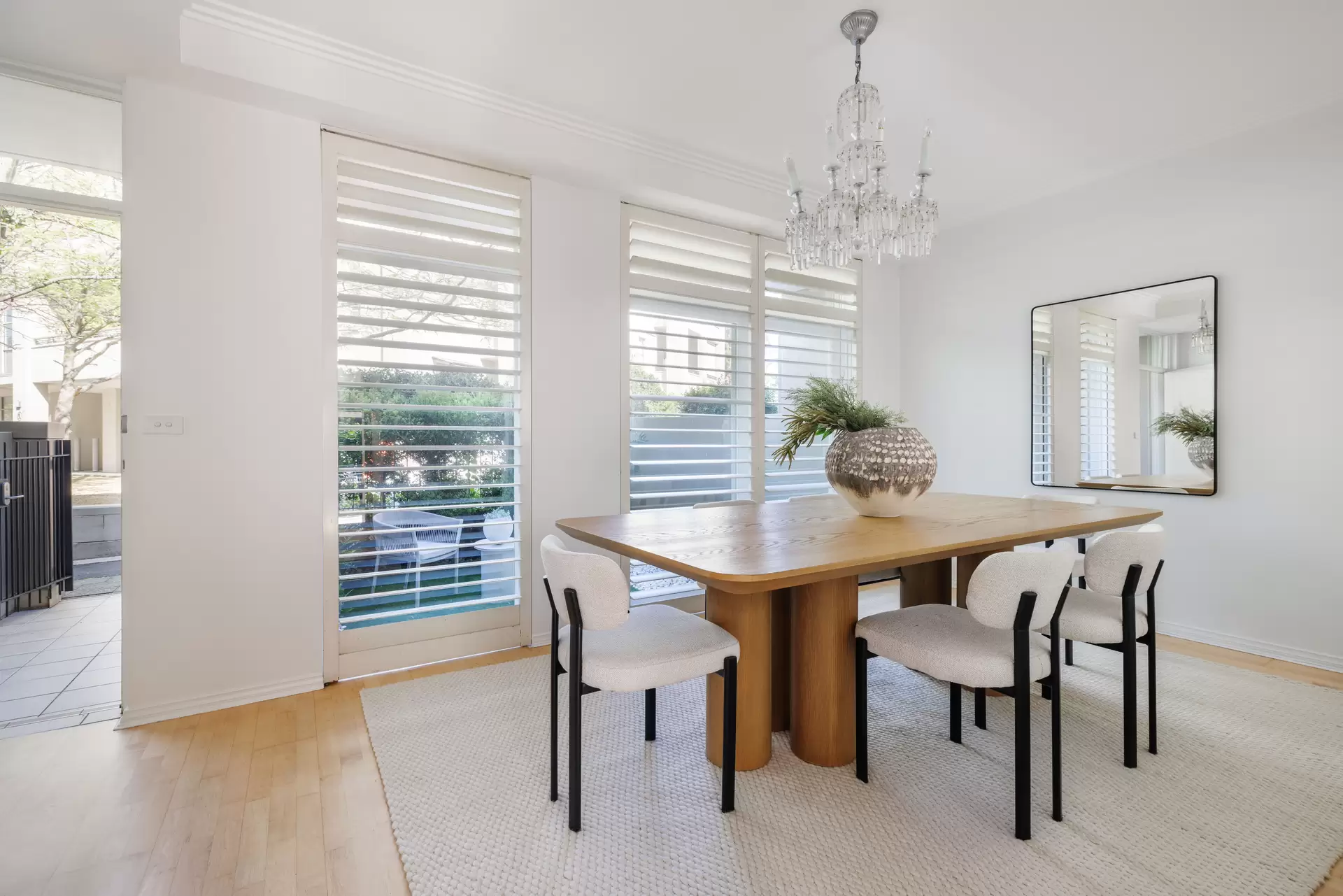 72 Gipps Street, Paddington Sold by Sydney Sotheby's International Realty - image 1