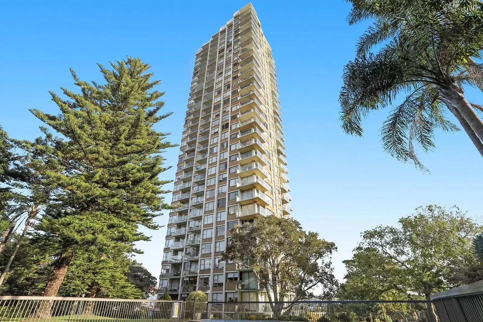 19G/3 Darling Point Road, Darling Point Leased by Sydney Sotheby's International Realty - image 20