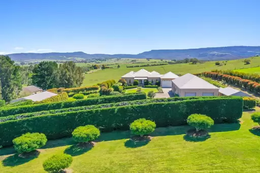 9 Corks Lane, Milton For Sale by Sydney Sotheby's International Realty