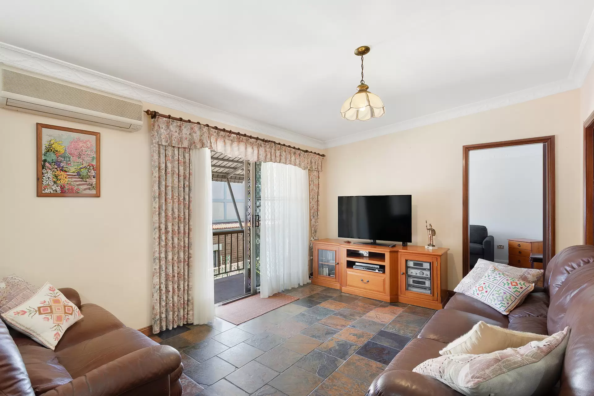 153 Mount Street, Coogee Sold by Sydney Sotheby's International Realty - image 7