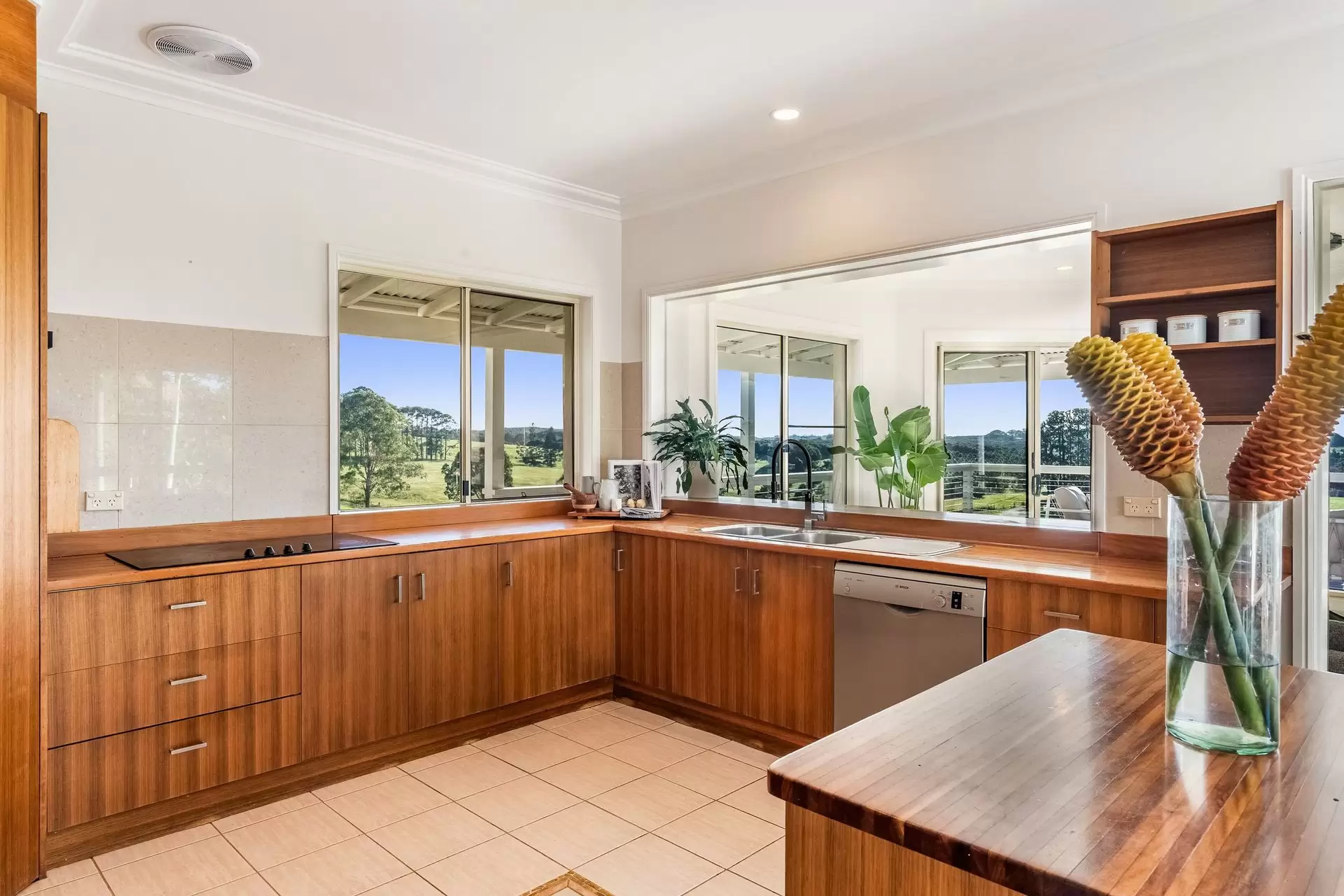 330 Fernleigh Road, Fernleigh Sold by Sydney Sotheby's International Realty - image 10