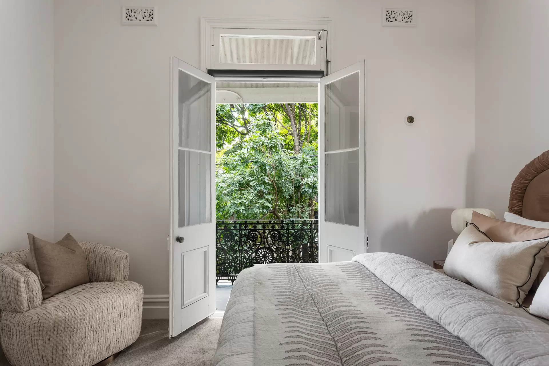 27 Albion Avenue, Paddington Sold by Sydney Sotheby's International Realty - image 1
