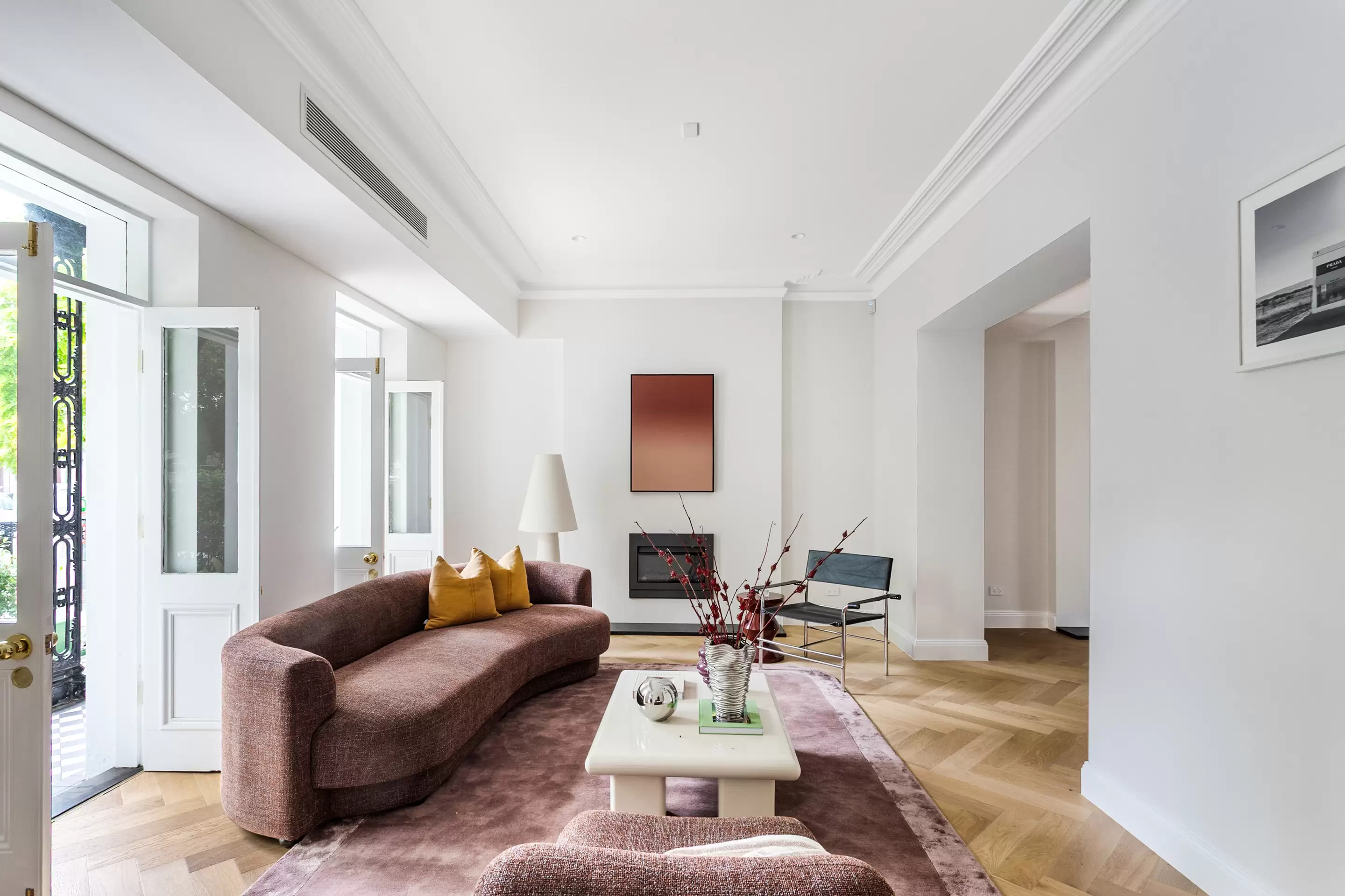 42 Kellett Street, Potts Point For Sale by Sydney Sotheby's International Realty - image 2