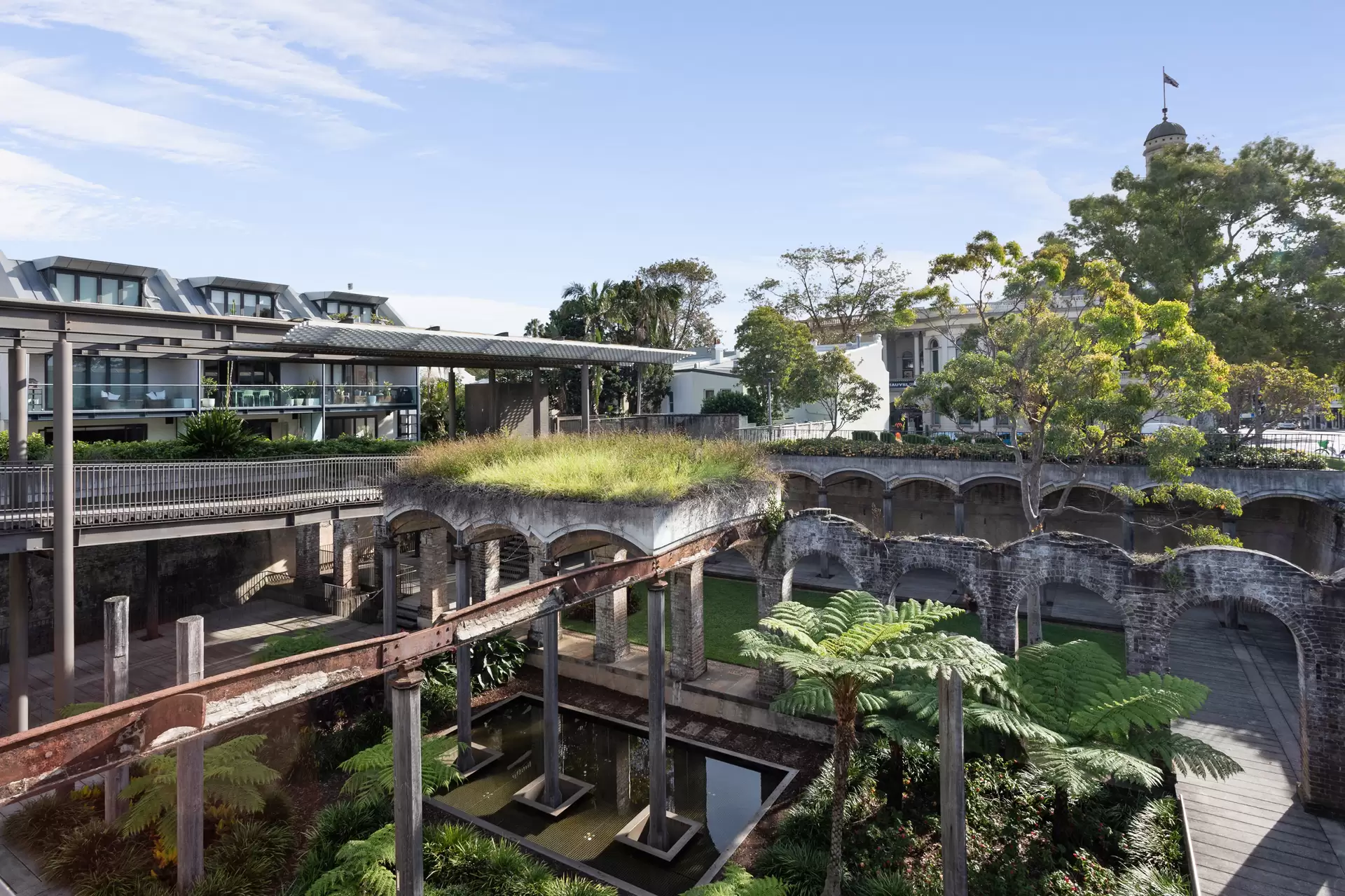 47/13 Oatley Road, Paddington Sold by Sydney Sotheby's International Realty - image 1