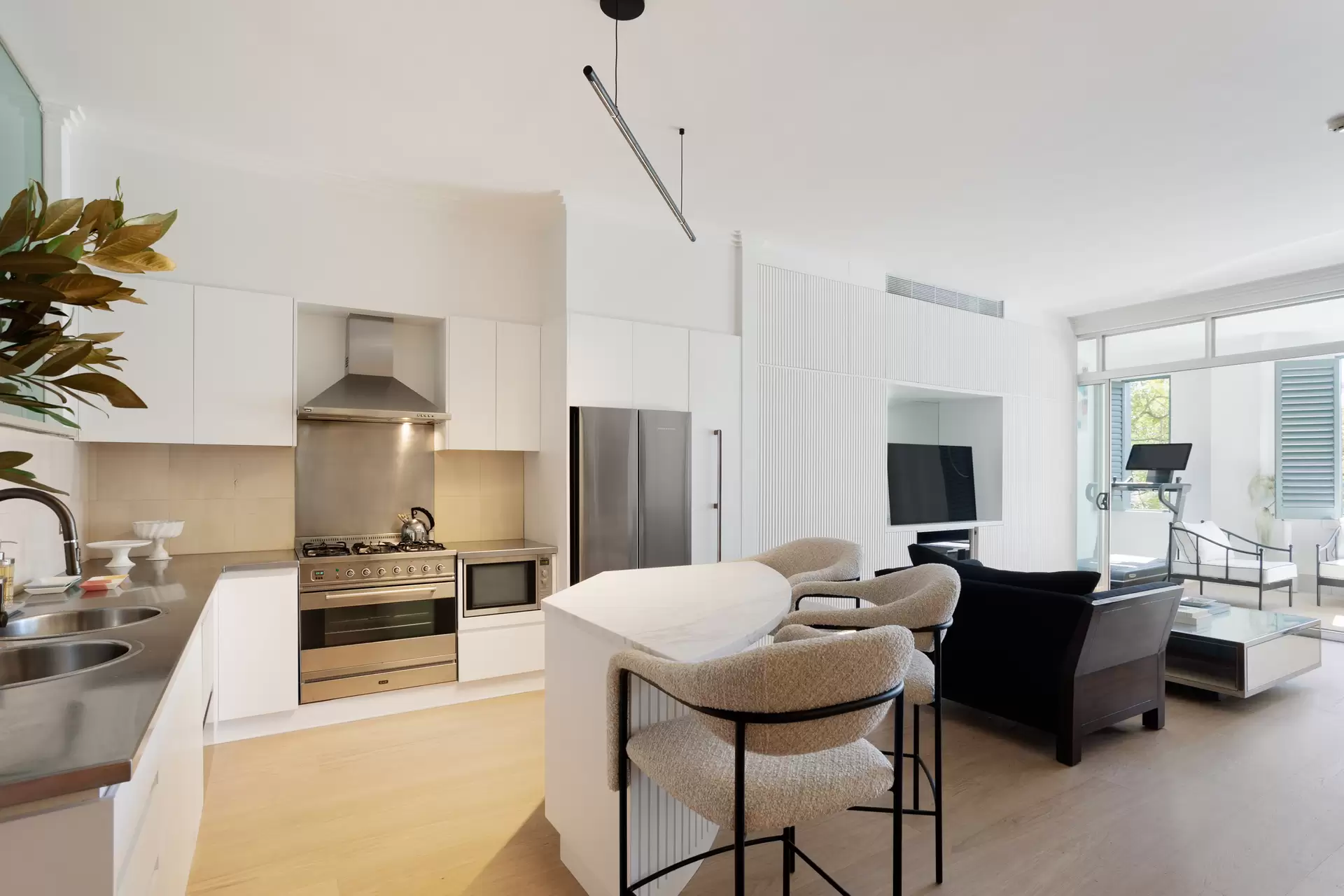 7/13-21 Macdonald Street, Paddington Sold by Sydney Sotheby's International Realty - image 1
