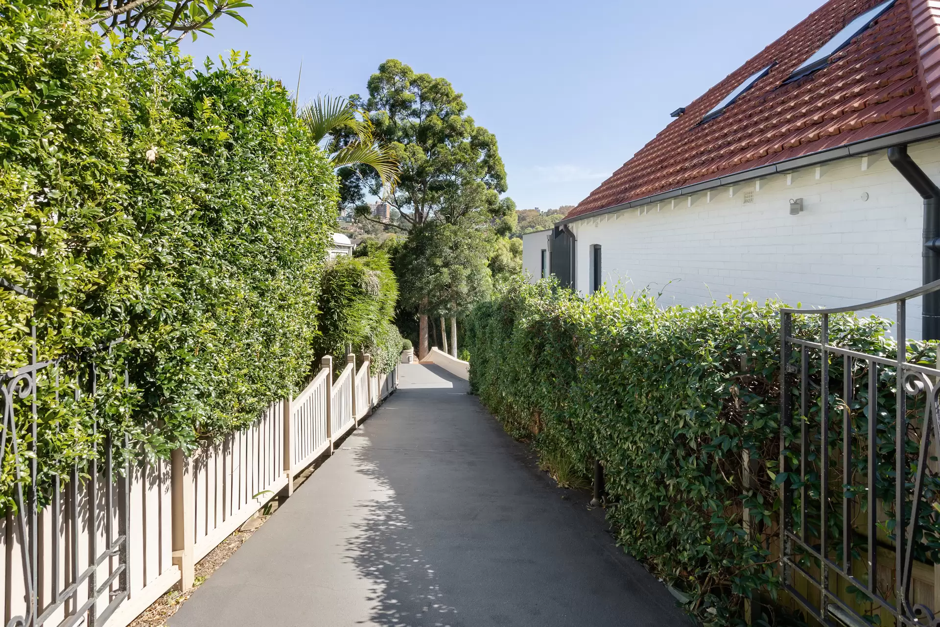 22A Upper Avenue, Mosman Sold by Sydney Sotheby's International Realty - image 1