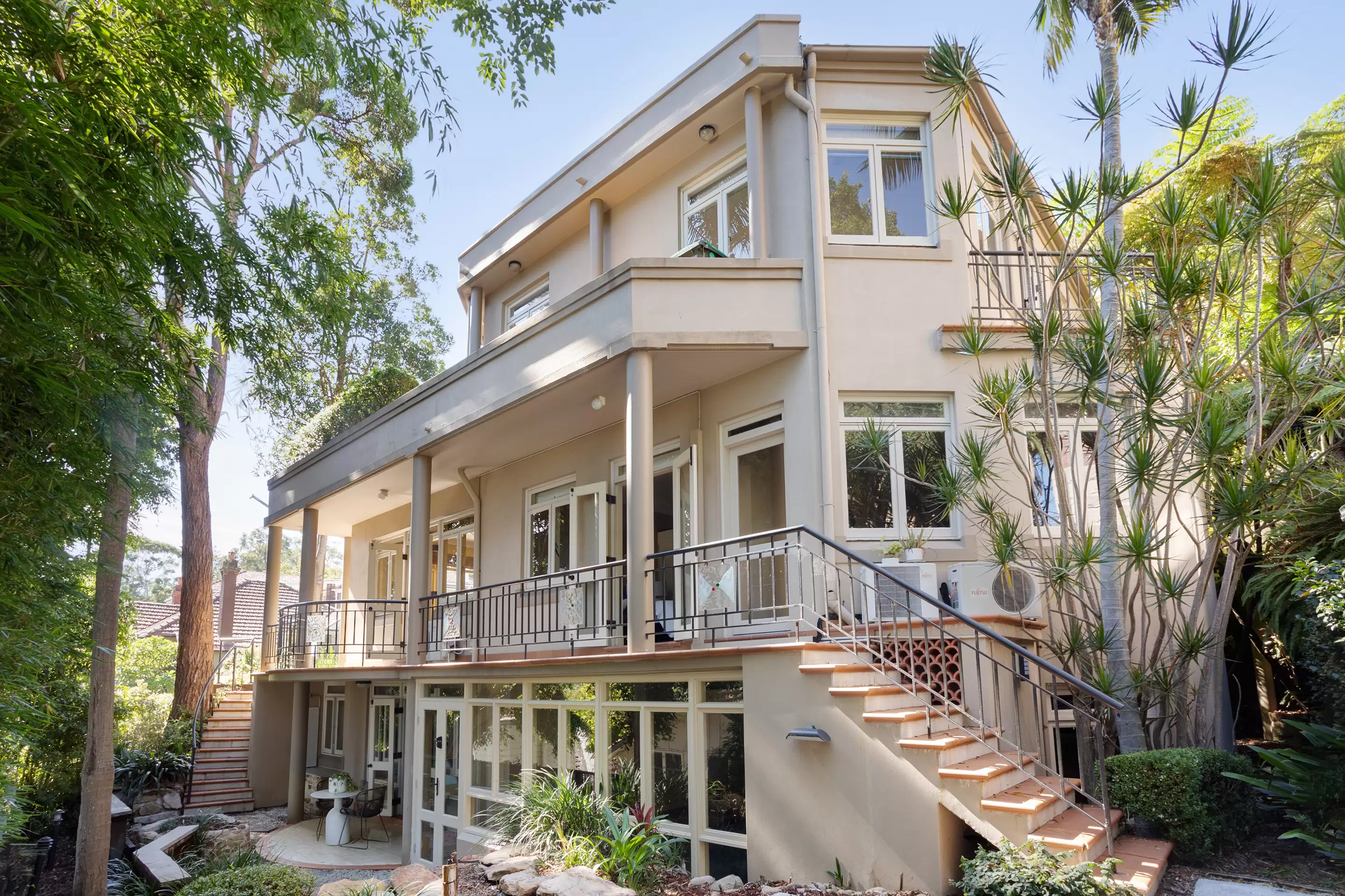 22A Upper Avenue, Mosman Sold by Sydney Sotheby's International Realty - image 2