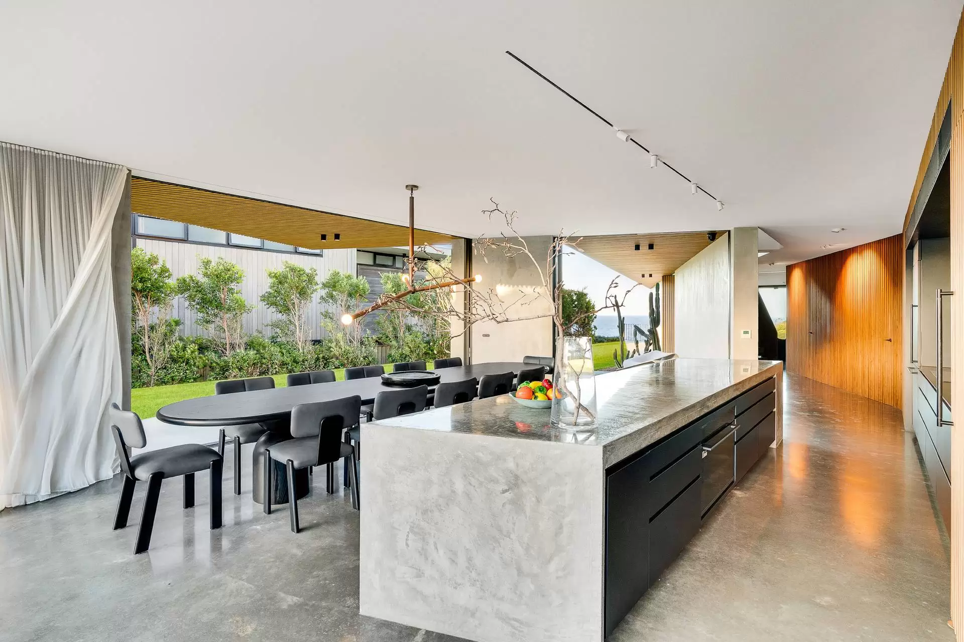 37 Tasman Drive, Gerringong Sold by Sydney Sotheby's International Realty - image 9