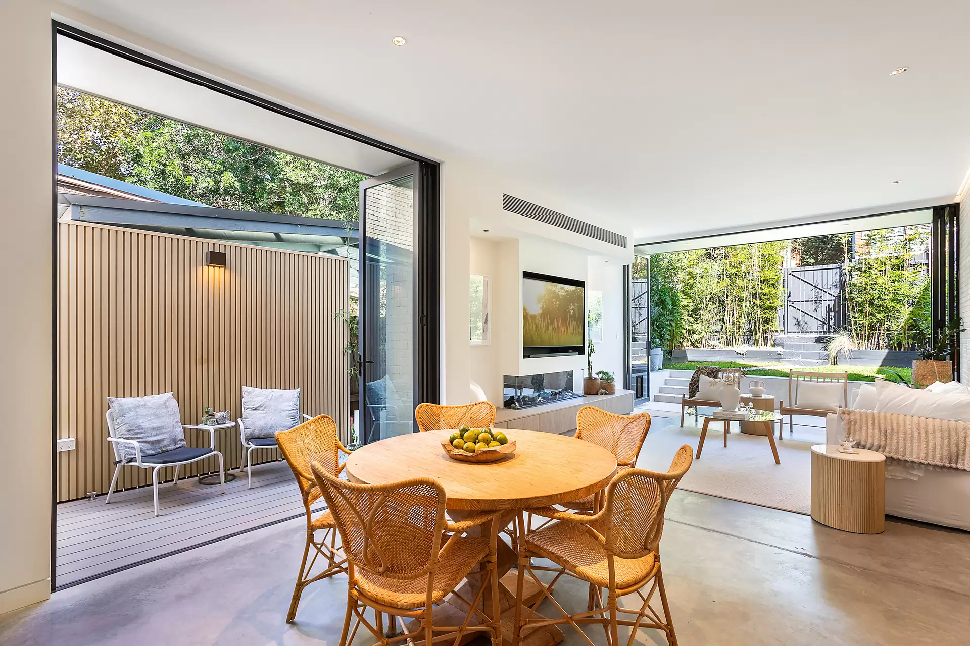 101 King Street, Randwick Sold by Sydney Sotheby's International Realty - image 3