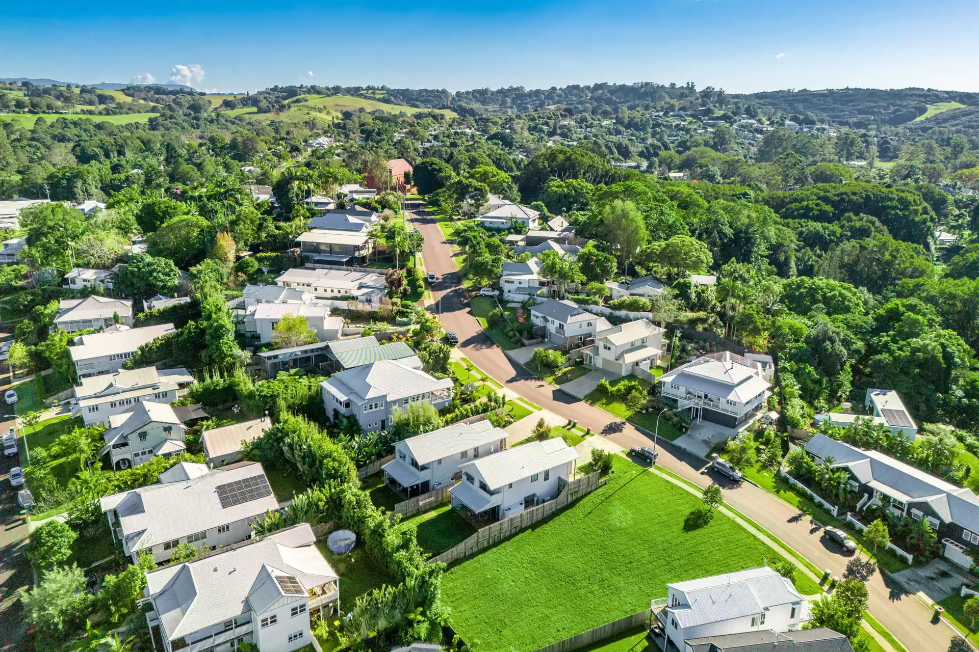36 Charlotte Street, Bangalow For Sale by Sydney Sotheby's International Realty - image 2