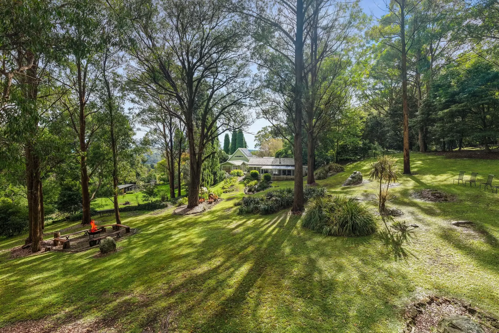 7 Ellen Street, Bowral For Sale by Sydney Sotheby's International Realty - image 2