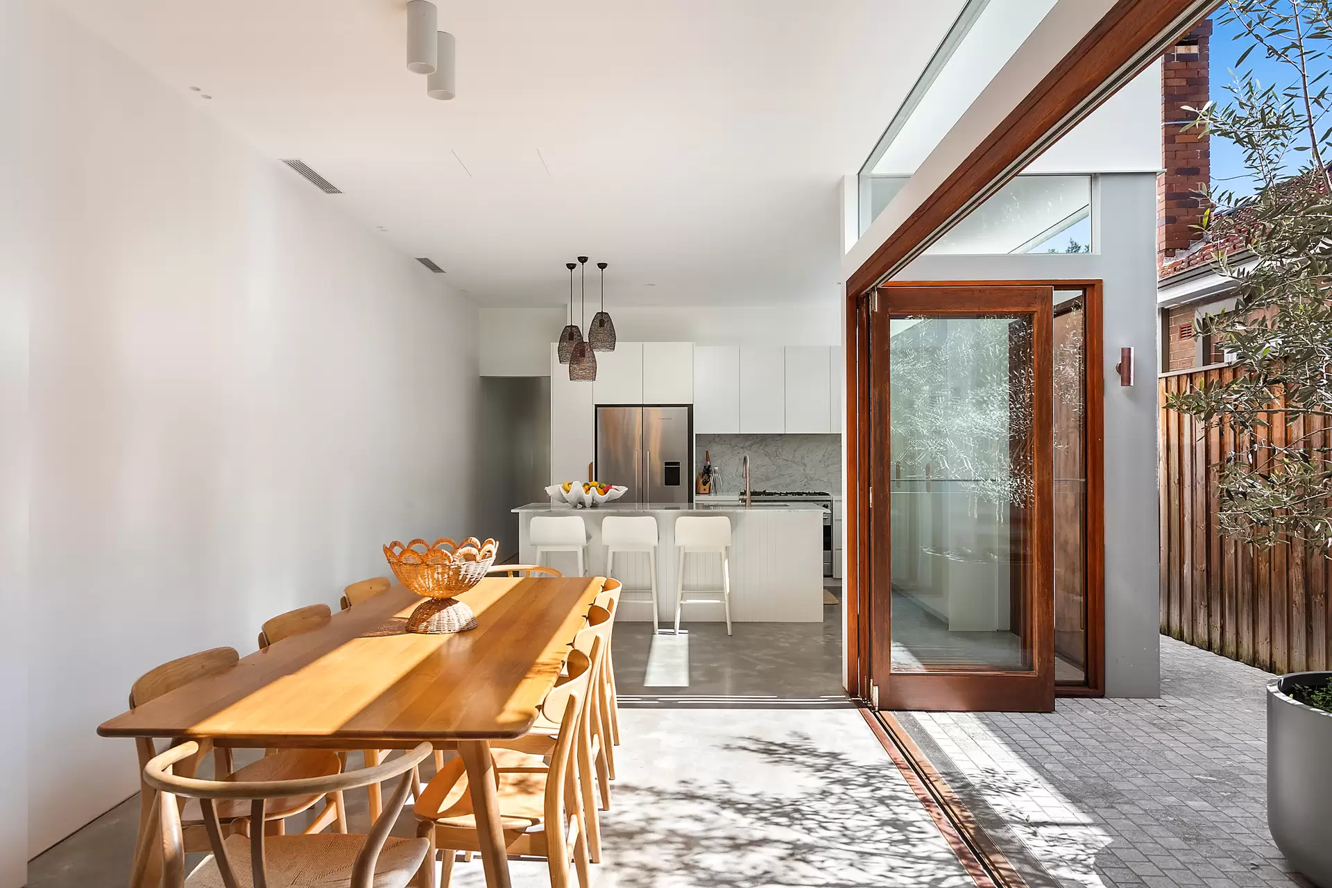 58 Pauling Avenue, Coogee Sold by Sydney Sotheby's International Realty - image 1