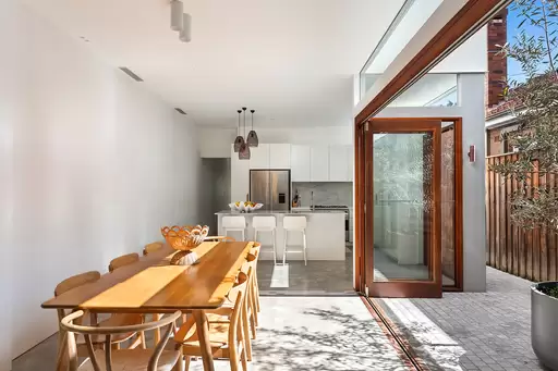 58 Pauling Avenue, Coogee Sold by Sydney Sotheby's International Realty