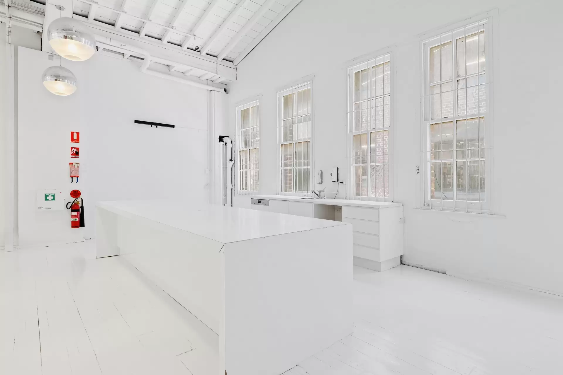 61 - 63 Great Buckingham Street, Redfern Sold by Sydney Sotheby's International Realty - image 10