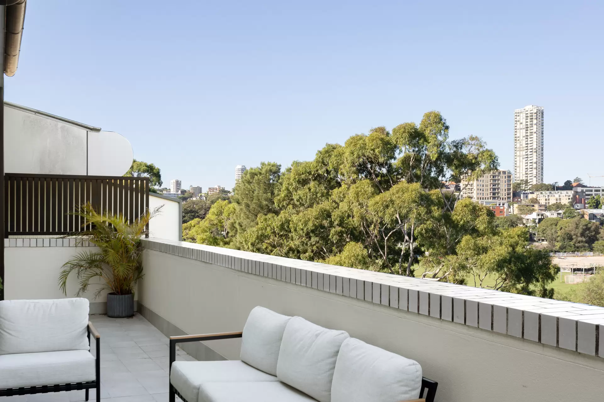 401/18 Neild Avenue, Darlinghurst Sold by Sydney Sotheby's International Realty - image 1
