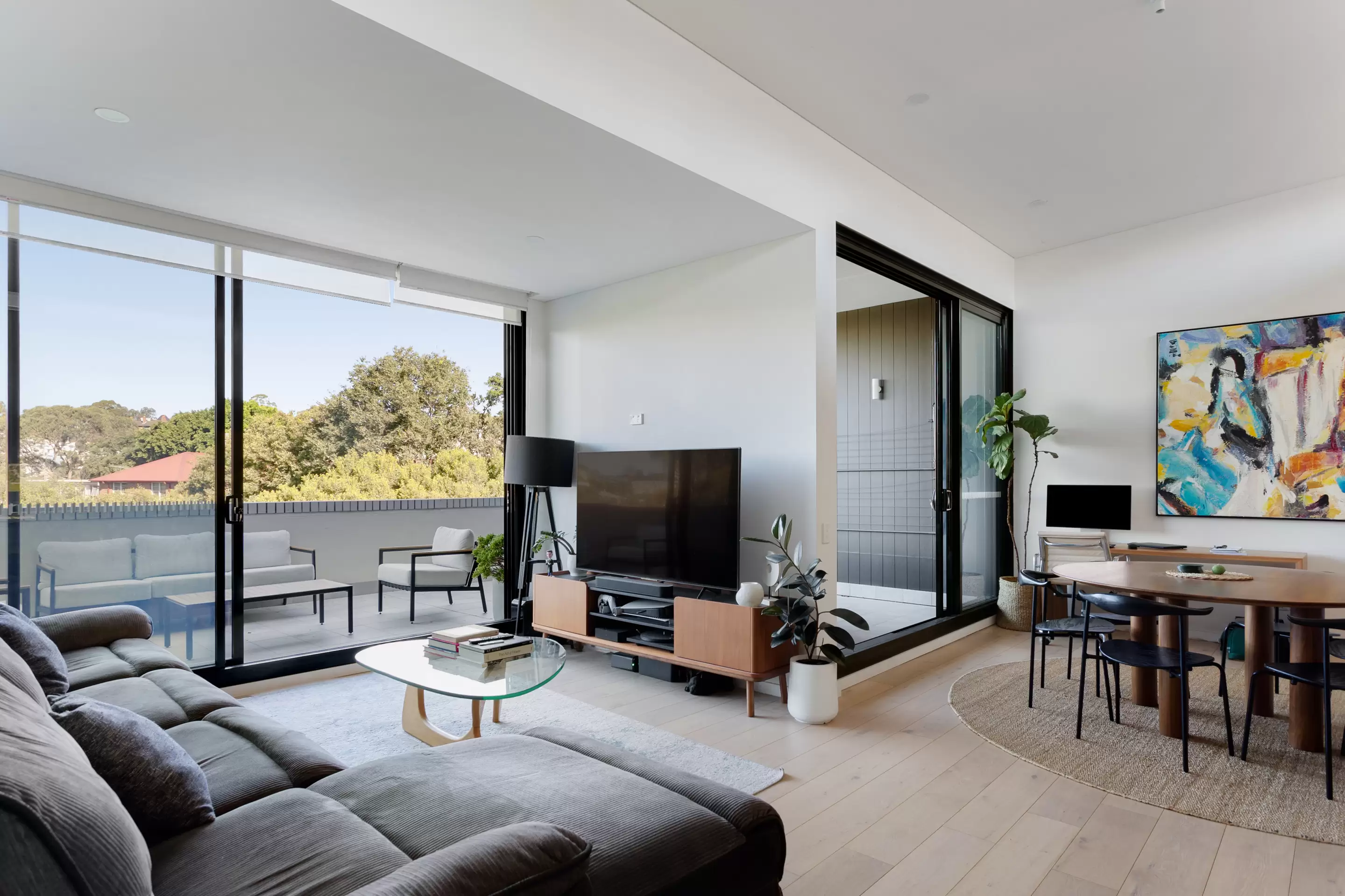 401/18 Neild Avenue, Darlinghurst Sold by Sydney Sotheby's International Realty - image 2