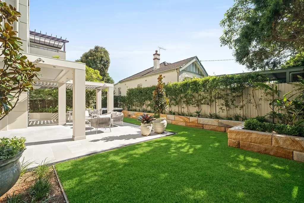 1/79-81 Dover Road, Rose Bay Sold by Sydney Sotheby's International Realty