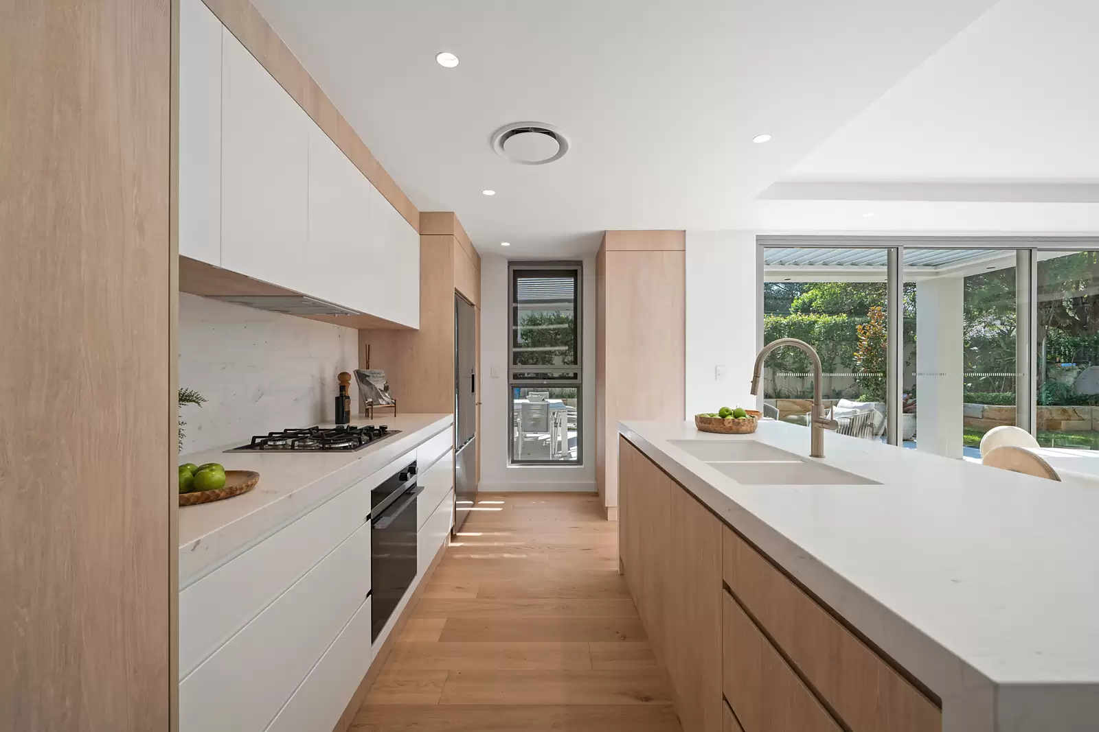 1/79-81 Dover Road, Rose Bay Sold by Sydney Sotheby's International Realty - image 5
