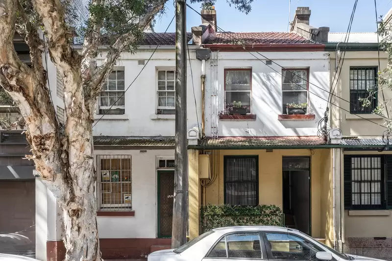 108 Buckingham Street, Surry Hills Sold by Sydney Sotheby's International Realty - image 1