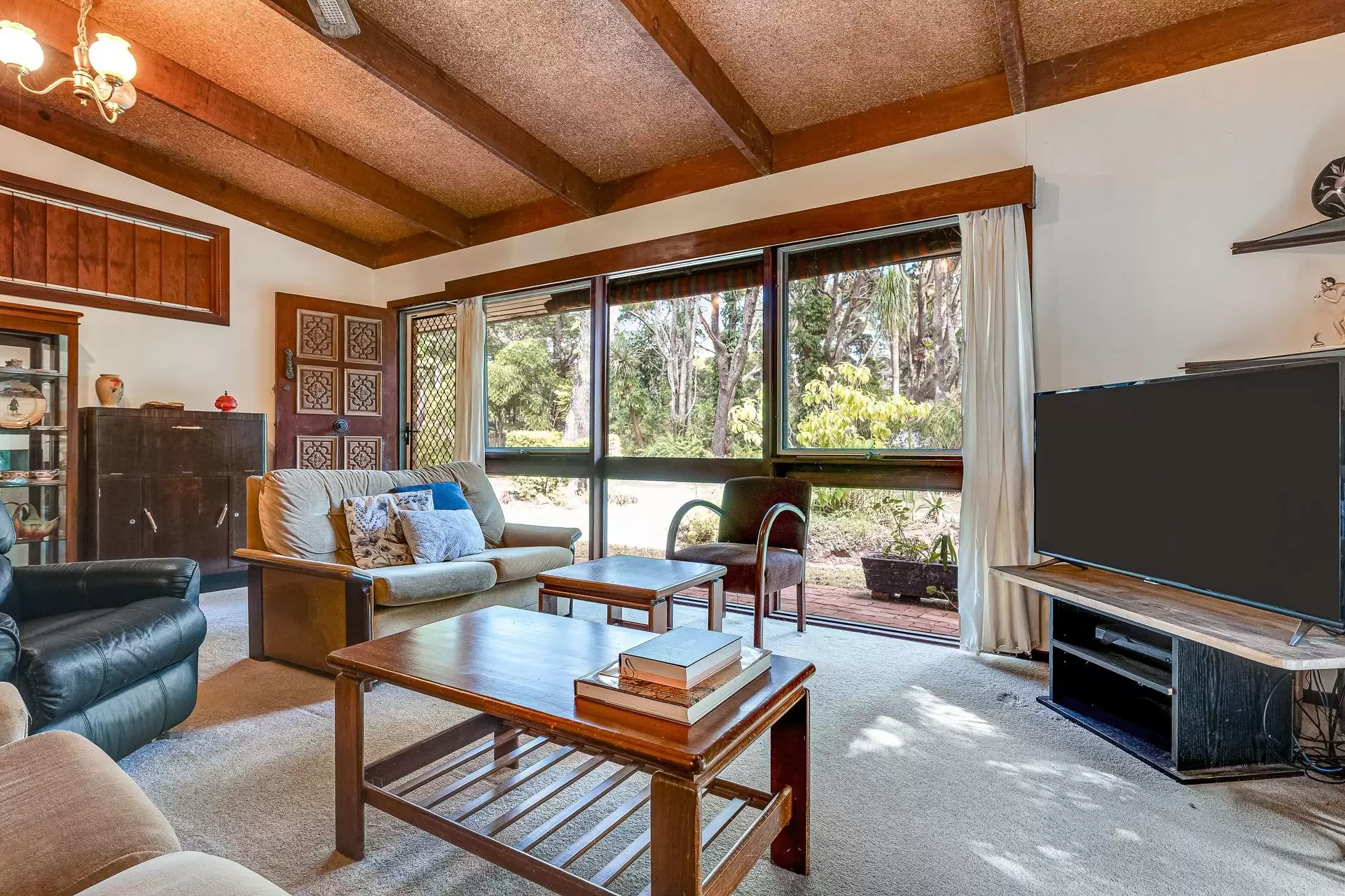 147-149 Broken Head Road, Suffolk Park Sold by Sydney Sotheby's International Realty - image 7