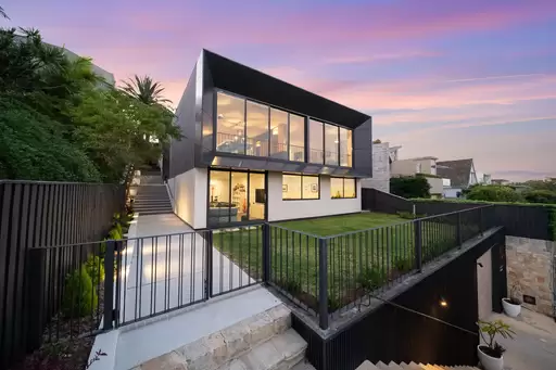 7 Tutus Street, Balgowlah Heights Auction by Sydney Sotheby's International Realty