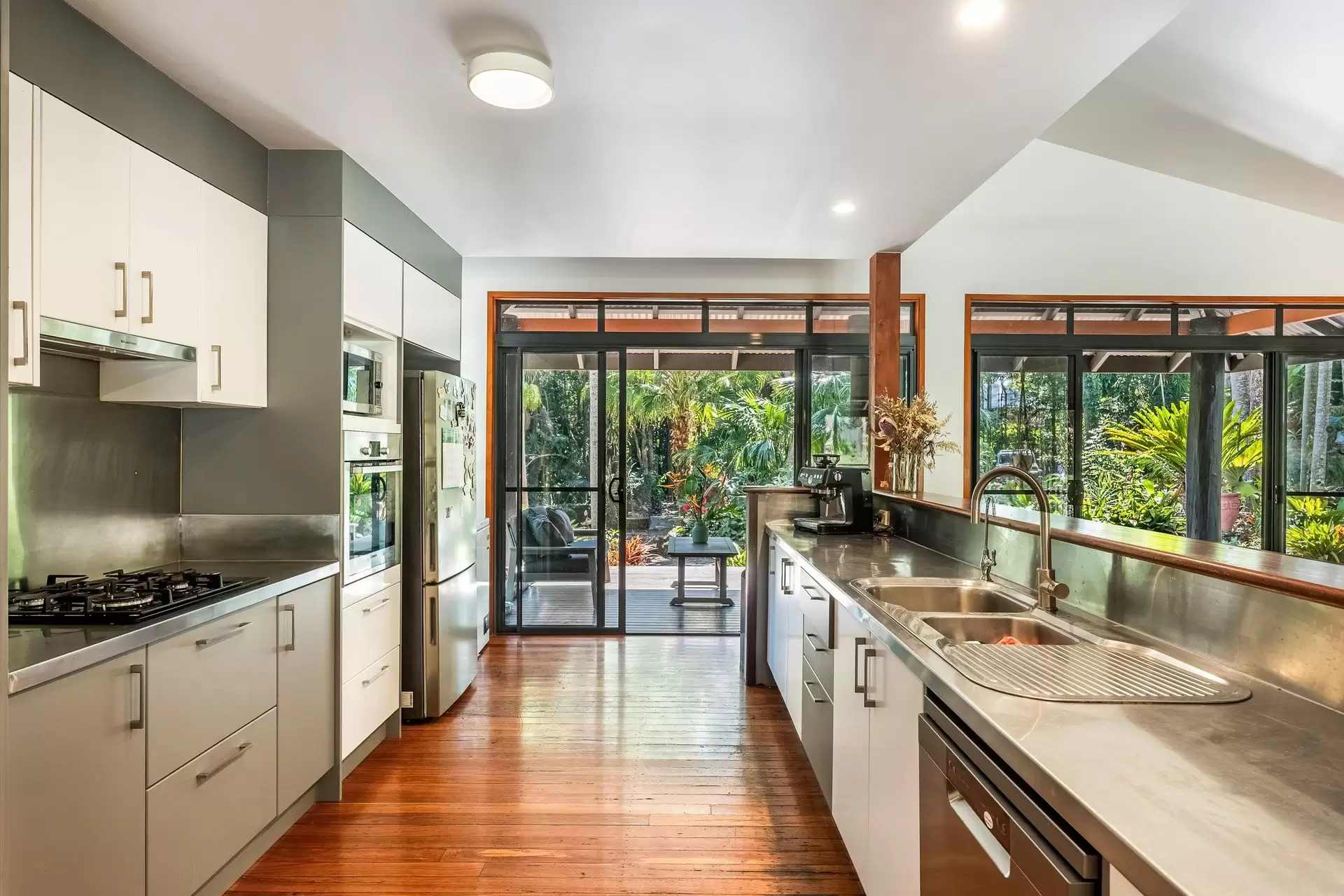 9 Angus Place, Ewingsdale For Sale by Sydney Sotheby's International Realty - image 4