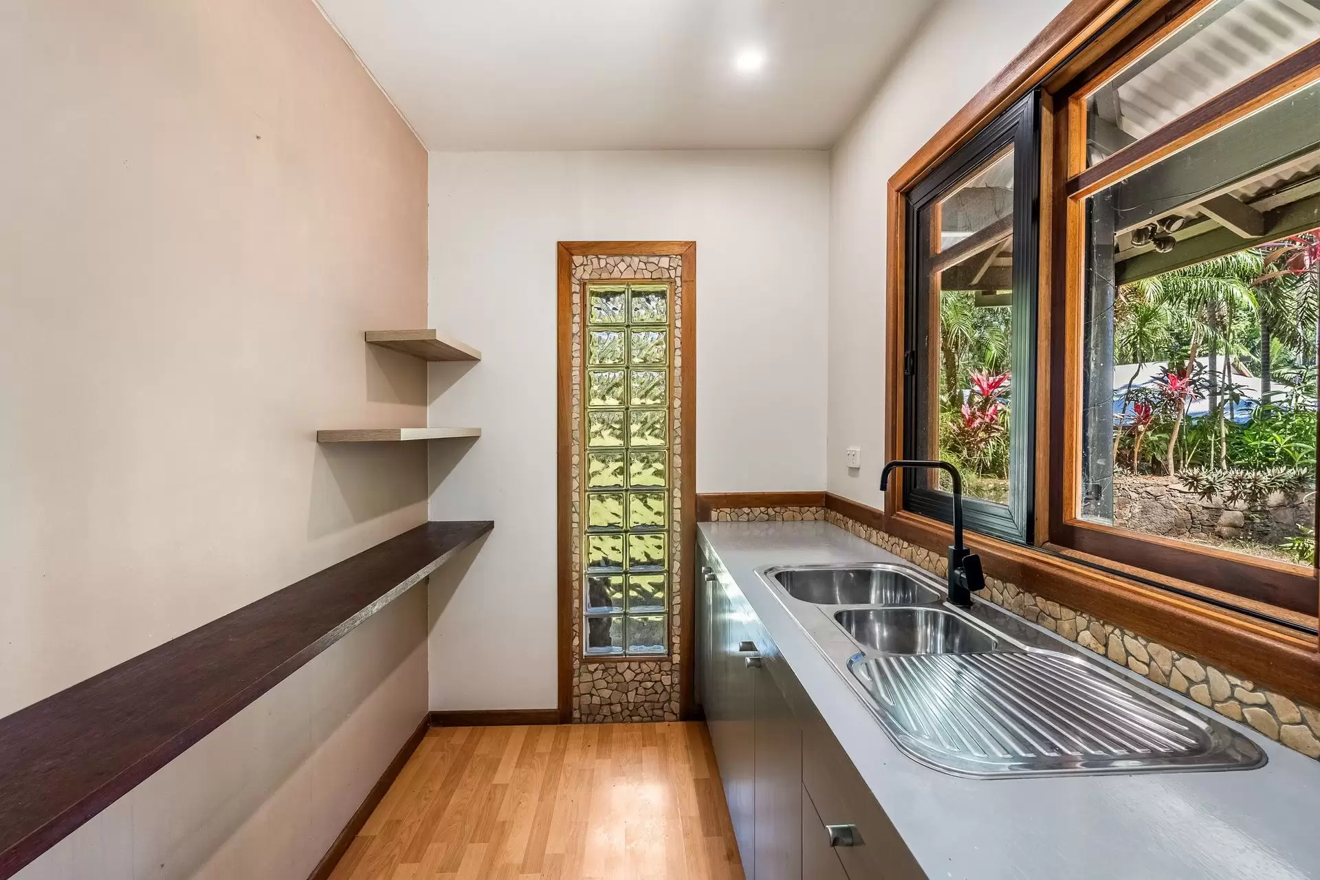 9 Angus Place, Ewingsdale For Sale by Sydney Sotheby's International Realty - image 26