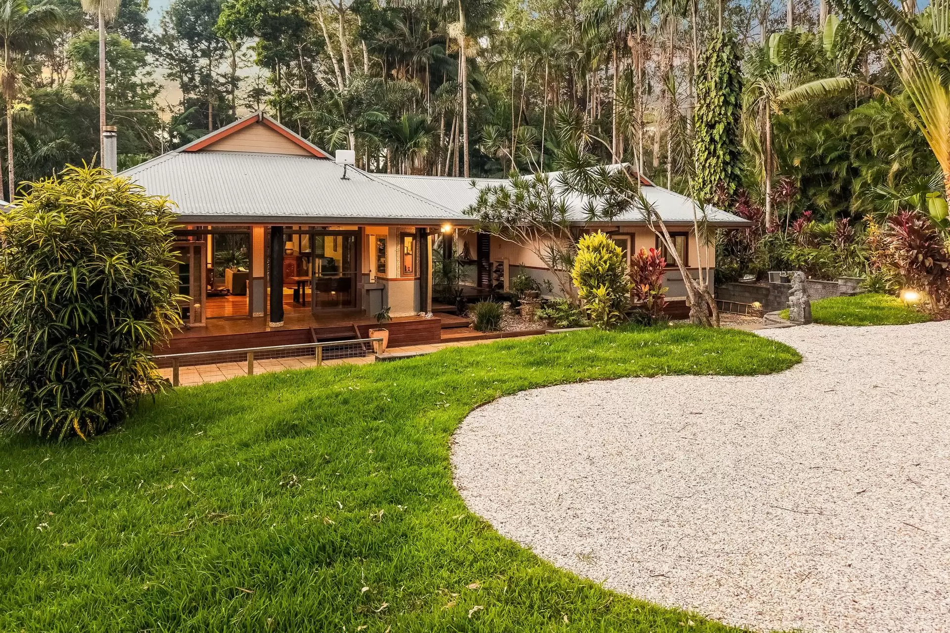 9 Angus Place, Ewingsdale For Sale by Sydney Sotheby's International Realty - image 12