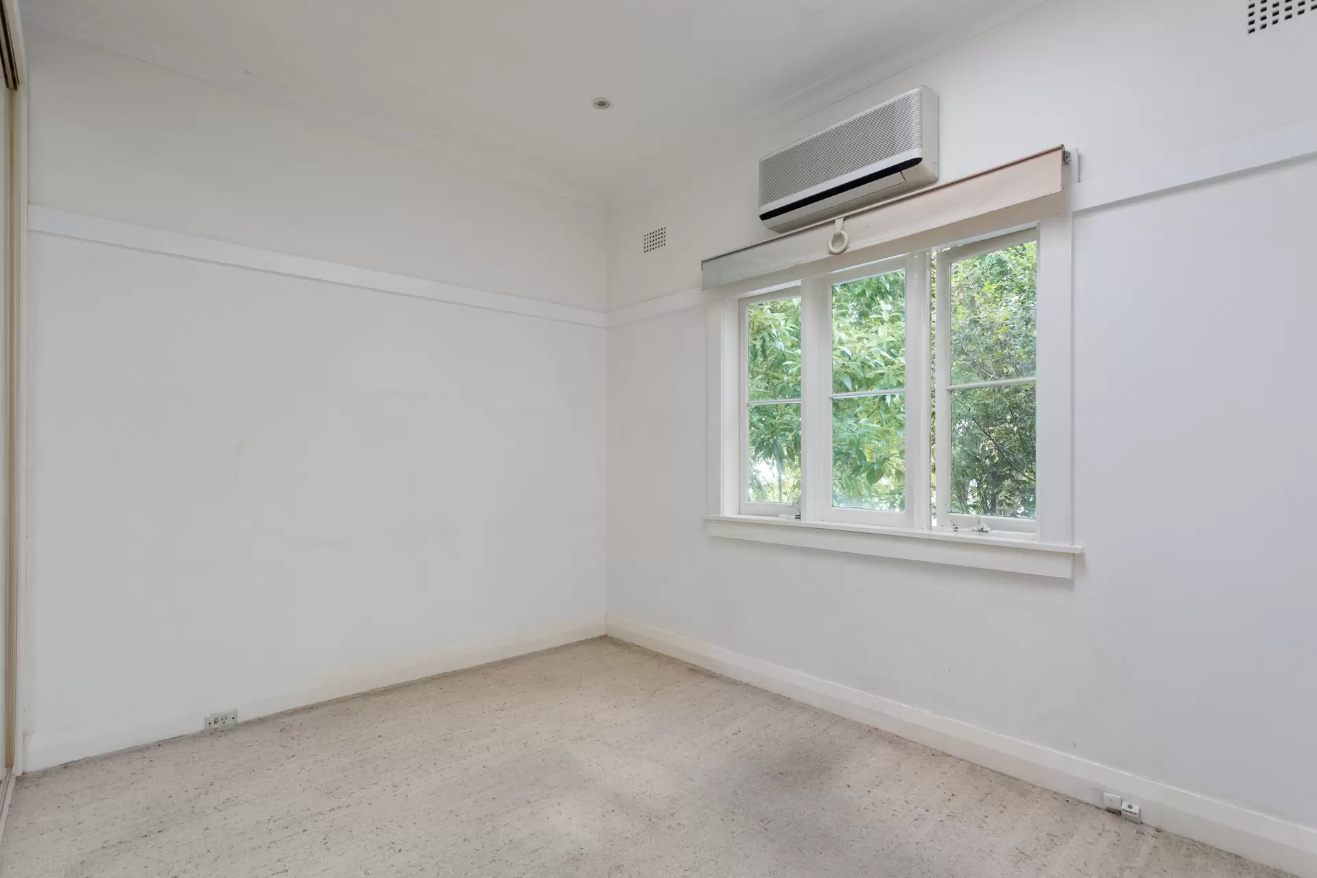 115 Manning Road, Woollahra Auction by Sydney Sotheby's International Realty - image 1