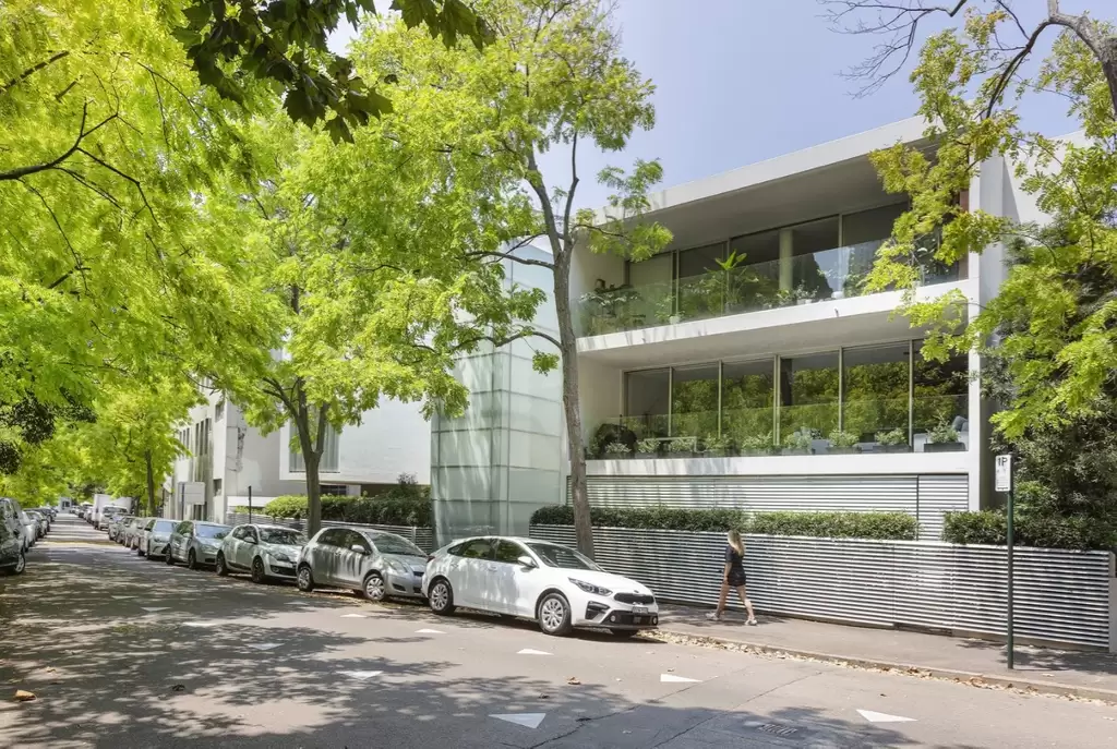 202/136-142 Barcom Avenue, Darlinghurst Sold by Sydney Sotheby's International Realty