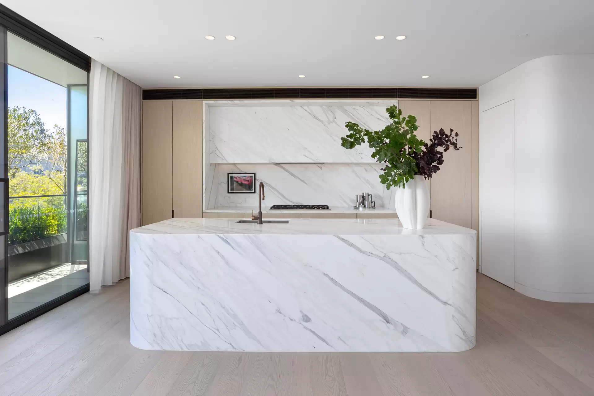 501/34 Cross Street, Double Bay Sold by Sydney Sotheby's International Realty - image 1