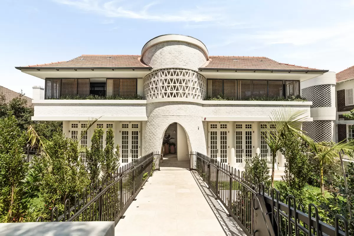 2/30 Kent Road, Rose Bay Sold by Sydney Sotheby's International Realty - image 1