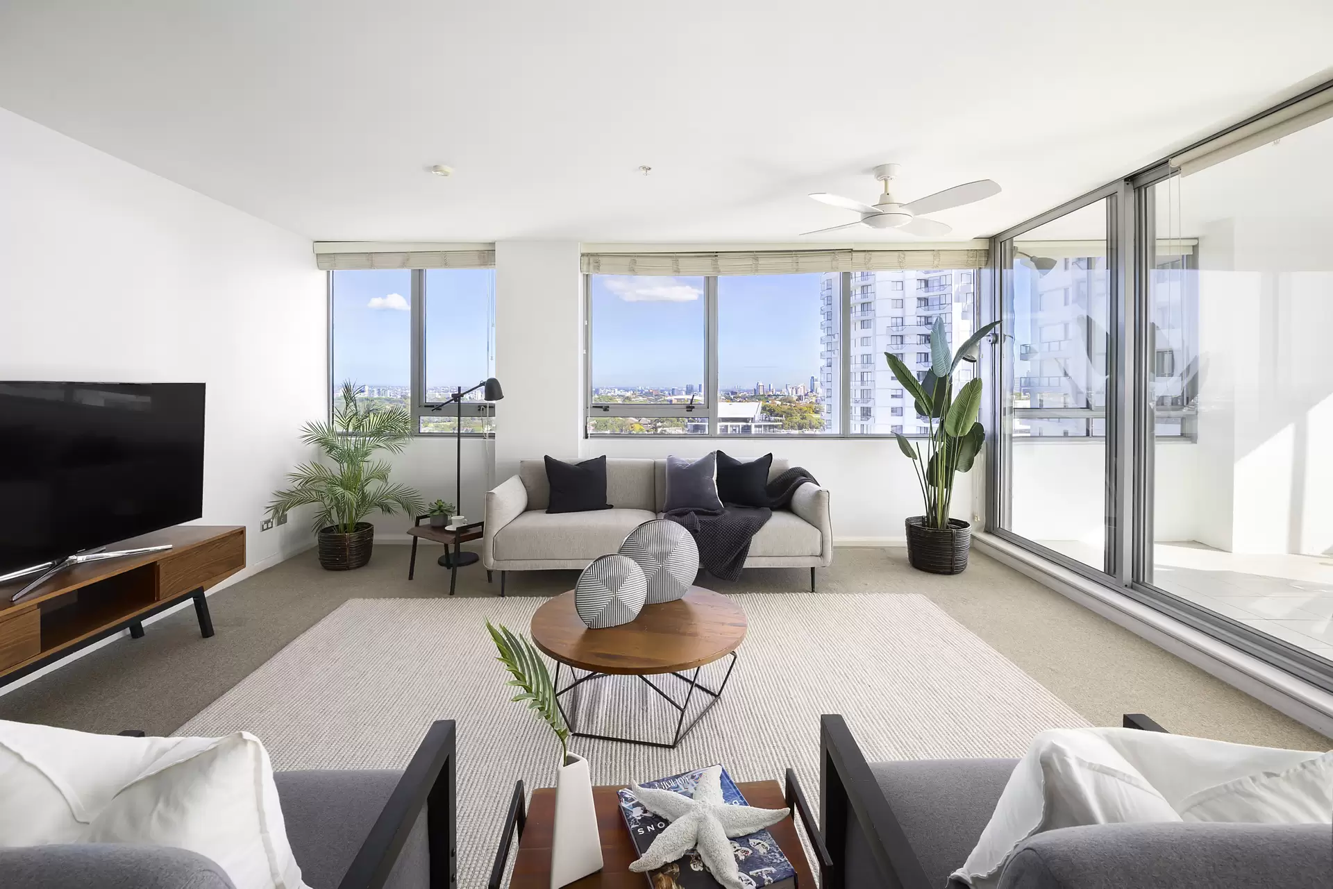 1503/80 Ebley Street, Bondi Junction Sold by Sydney Sotheby's International Realty - image 1